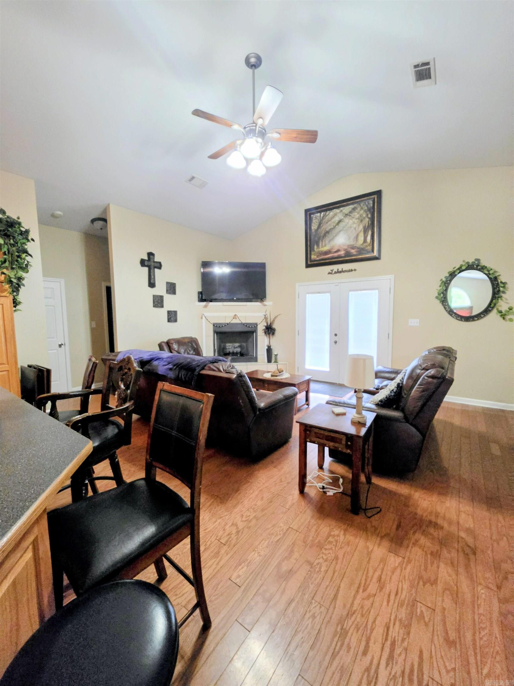 Lake Aire - Residential