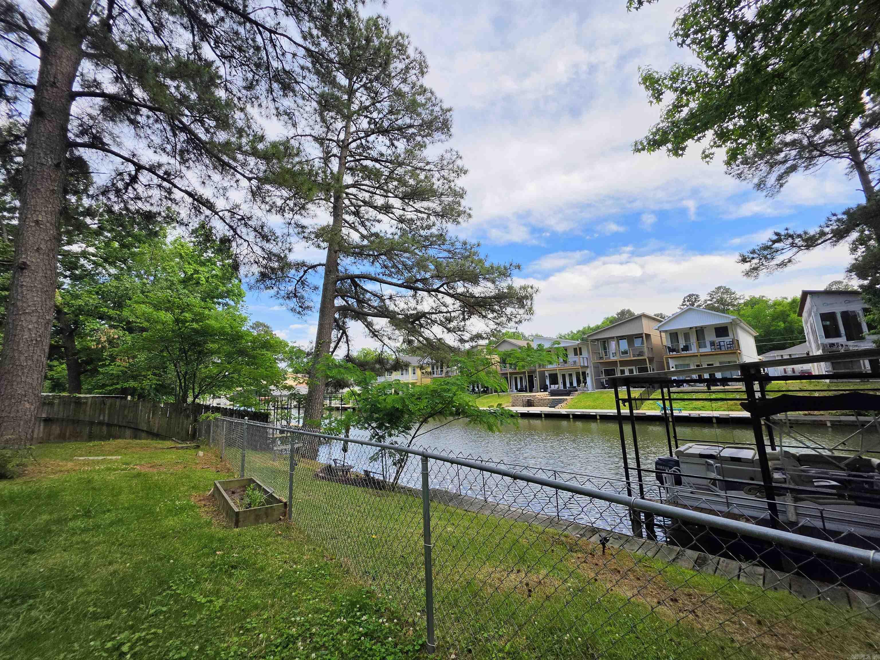 Lake Aire - Residential