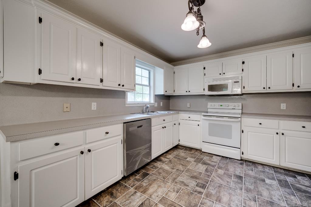 CABOT HIGHLANDS - Residential