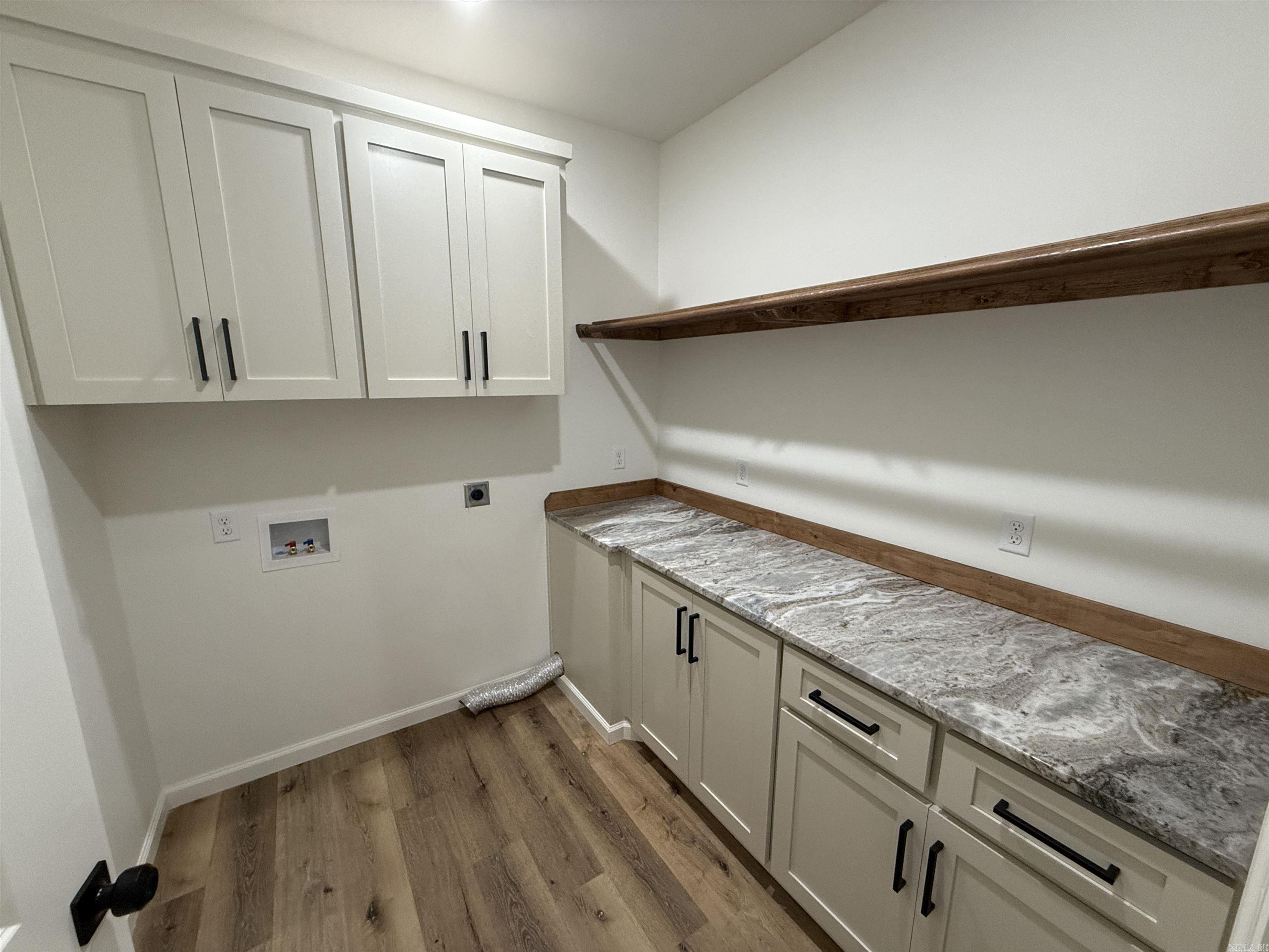 STAGECOACH ESTATES - Residential