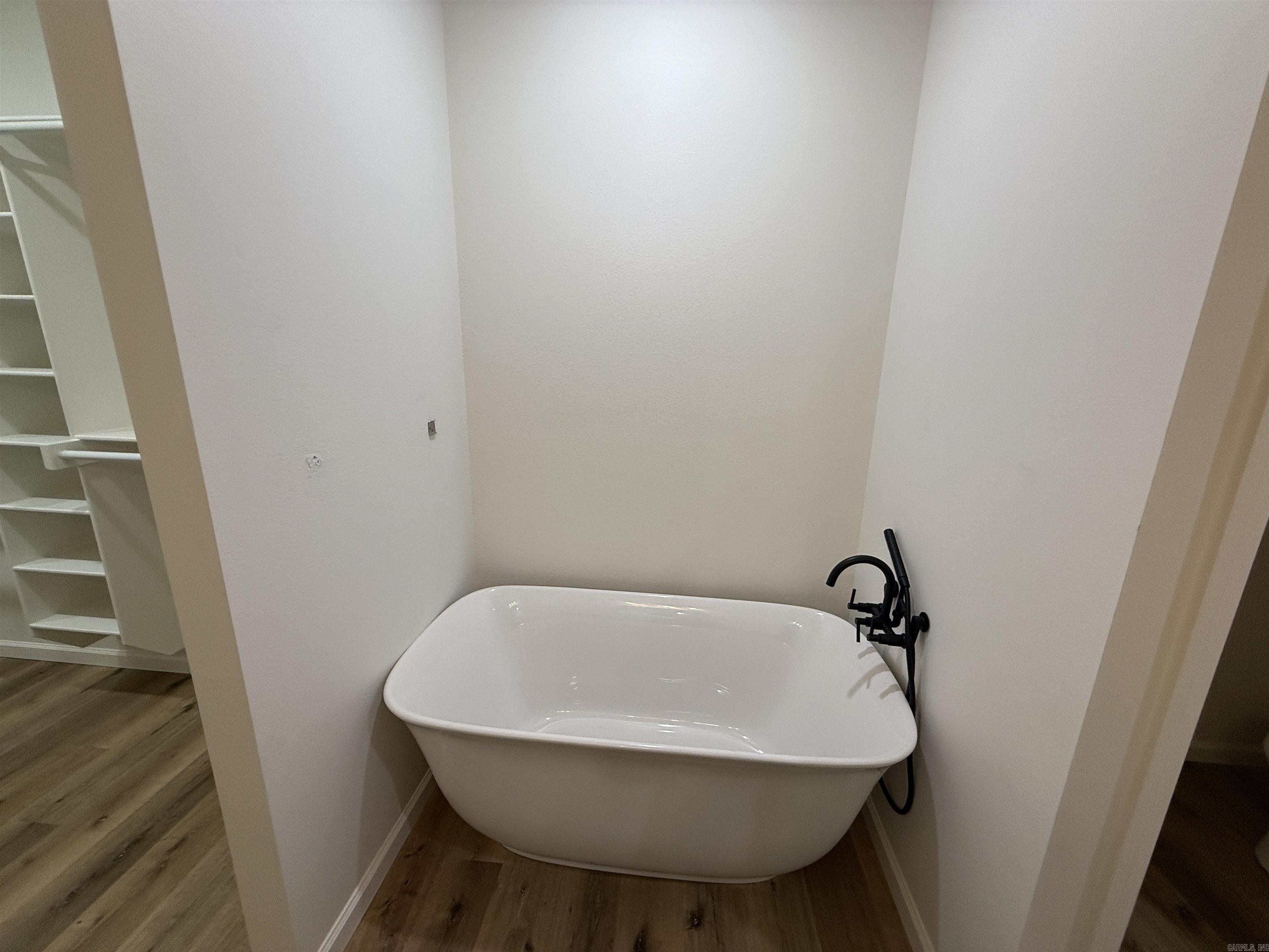 STAGECOACH ESTATES - Residential