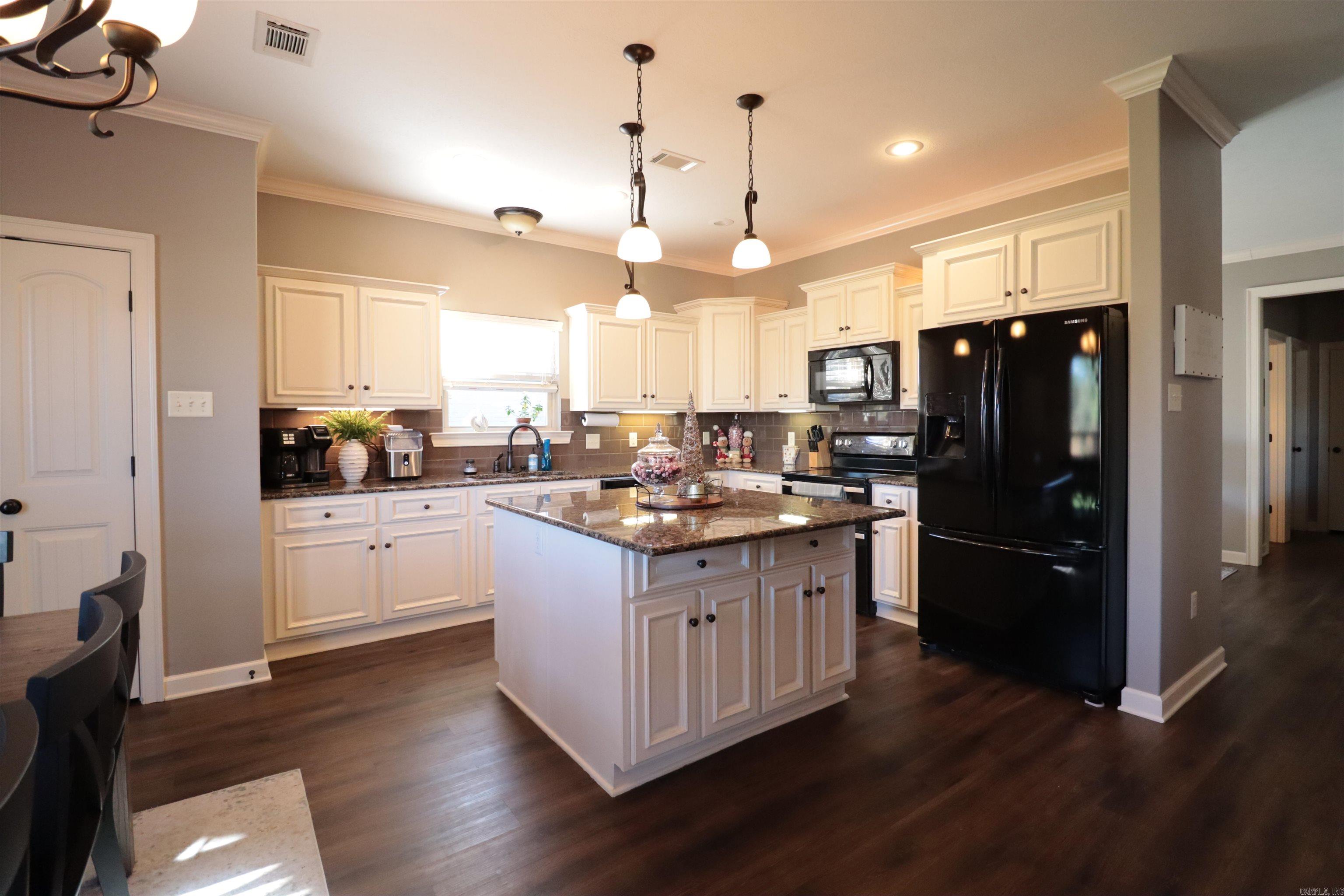 Chapel Creek - Residential