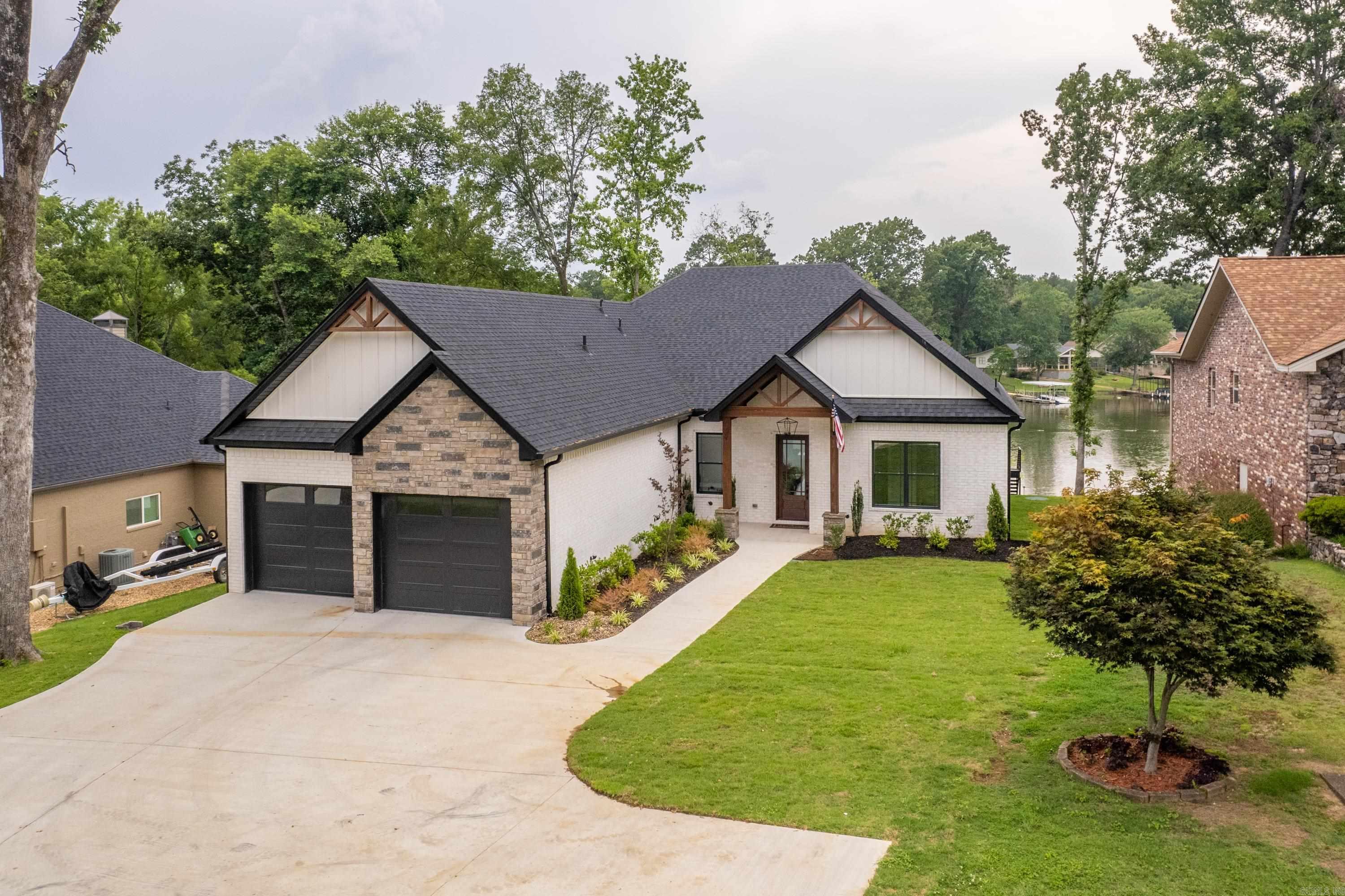 FARR SHORES SUBD. - Residential