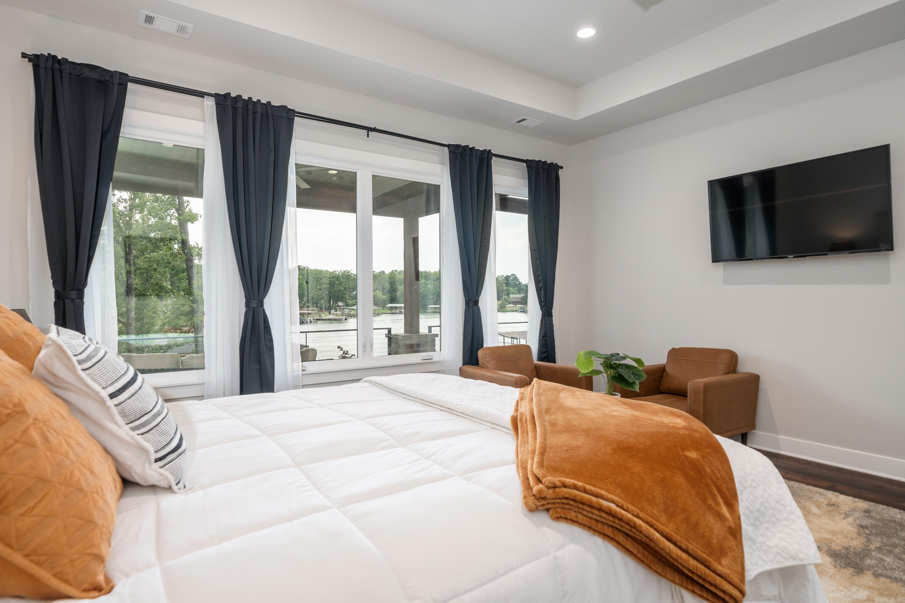 FARR SHORES SUBD. - Residential