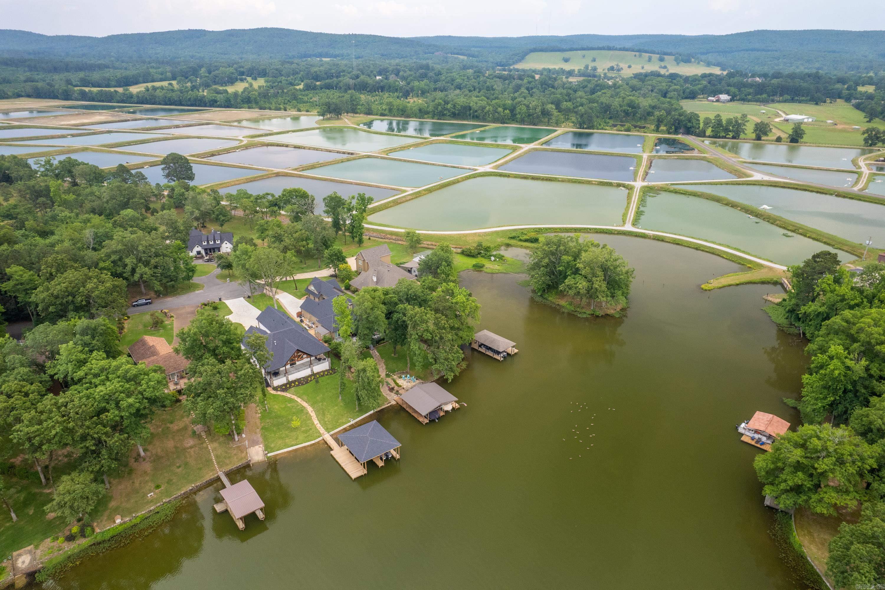 FARR SHORES SUBD. - Residential