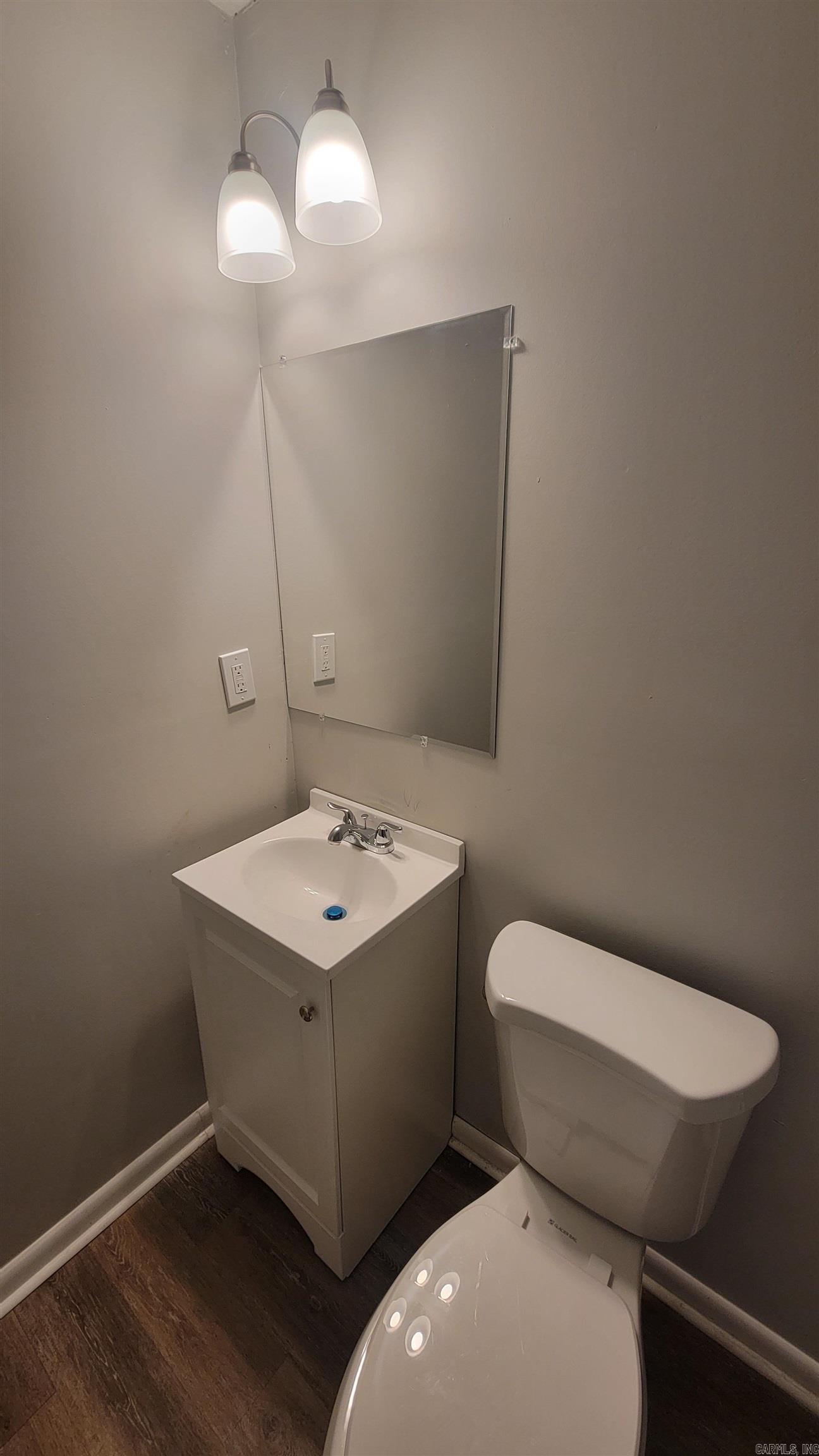 DELTA LAWN - Residential