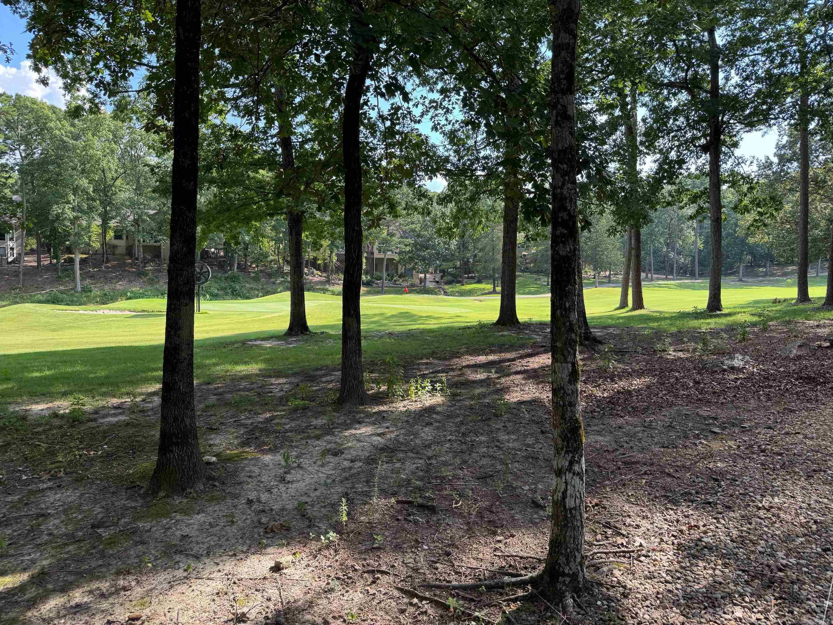 PONCE GOLF COURSE WITH A SMALL VIEW OF THE #1 GREEN...ISABELLA GOLF COURSE NEARBY...LAKE BALBOA CLOSE TO THIS PROPERTY...CALL YOUR AGENT RIGHT AWAY...IF YOU NEED AN AGENT CALL THE LISTING AGENT ON THIS PROPERTY...