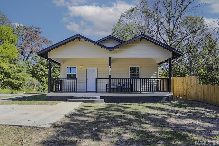 Stunning New Construction on a Corner Lot ā Move-In Ready! Welcome to this beautifully crafted 3-bedroom, 2-bath home where 90% of the structure is brand new, including HVAC, roof, electrical, plumbing, and moreāoffering all the peace of mind and energy efficiency of modern construction. Only a small portion of the original subfloor remains, giving you the best of both worlds. Step inside to find luxury vinyl plank (LVP) flooring throughout the entire single-level layout, complemented by designer paint colors that create a warm, inviting atmosphere. The heart of the home features a stylish kitchen with quartz countertops and stainless steel appliances, perfect for both everyday living and entertaining. The home also includes a spacious laundry room and a well-designed floor plan that maximizes comfort and convenience. Relax and unwind on the spacious front porch, ideal for enjoying your morning coffee. Situated on a desirable corner lot, this home offers amazing curb appeal and outdoor space. Donāt miss your chance to own this like-new home that blends style, quality, and functionality in one perfect package!