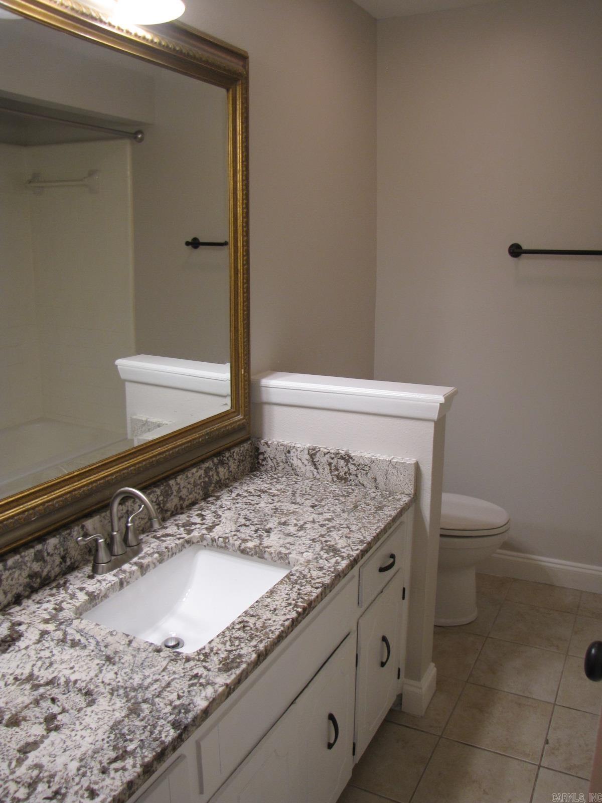 PARKWAY PLACE - Residential Lease