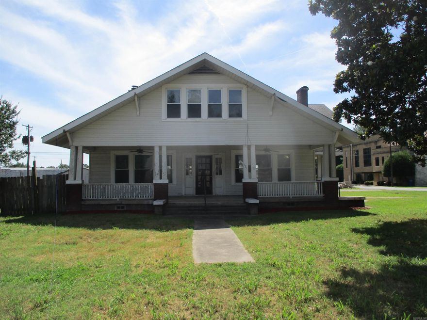 This spacious 4 bedroom 2 bath home is located in the heart of England close to parks and shopping.  This home features two living areas, two fireplaces, high ceilings, and a large porch for relaxing.  Don't miss out on this great space buy!!  This is a Fannie Mae Homepath property so go to www.homepath.com for more information.  ALL OFFERS MUST BE SUBMITTED AT WWW.HOMEPATH.COM, CALL LISTING AGENT IF YOU NEED ASSISTANCE.