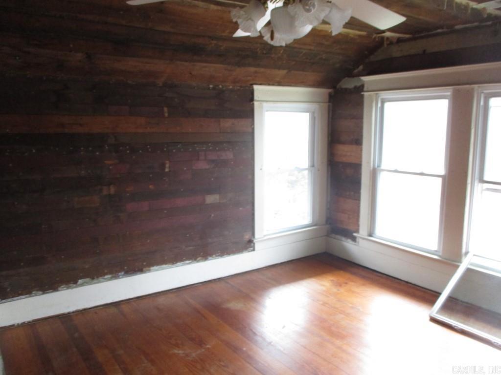 OT England City - Residential