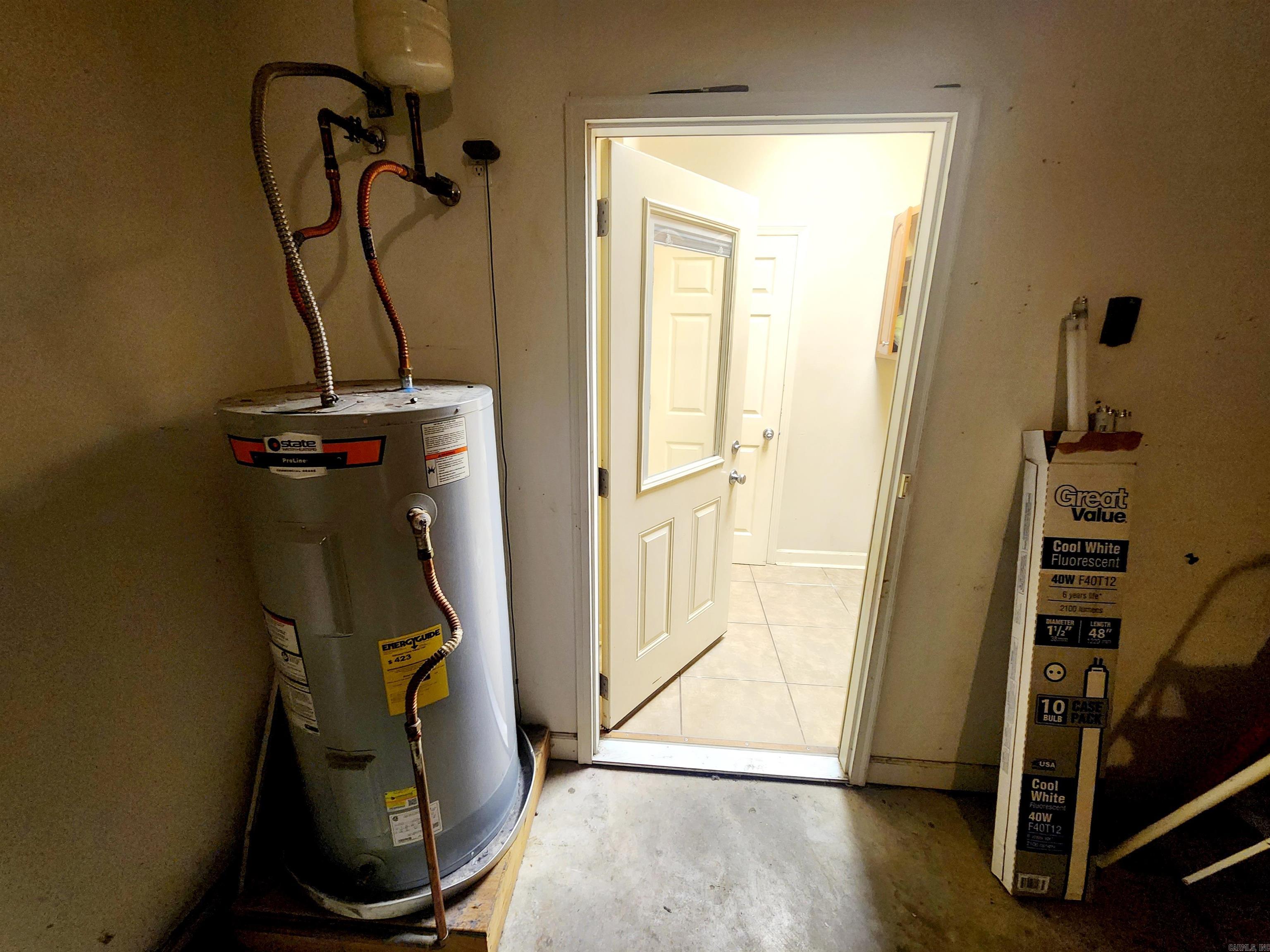 NEIGHBORS - Residential