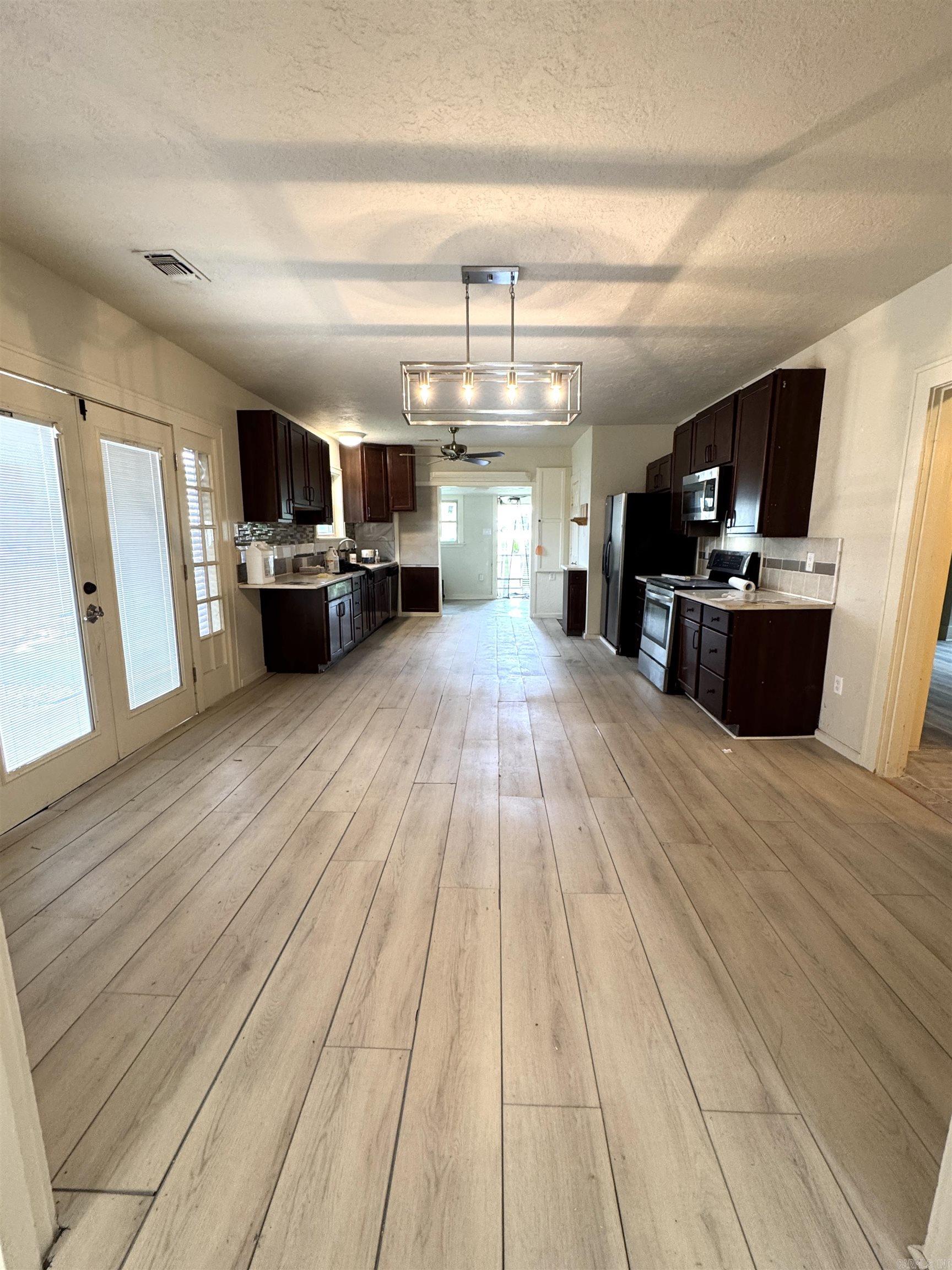 HORNERS - Residential