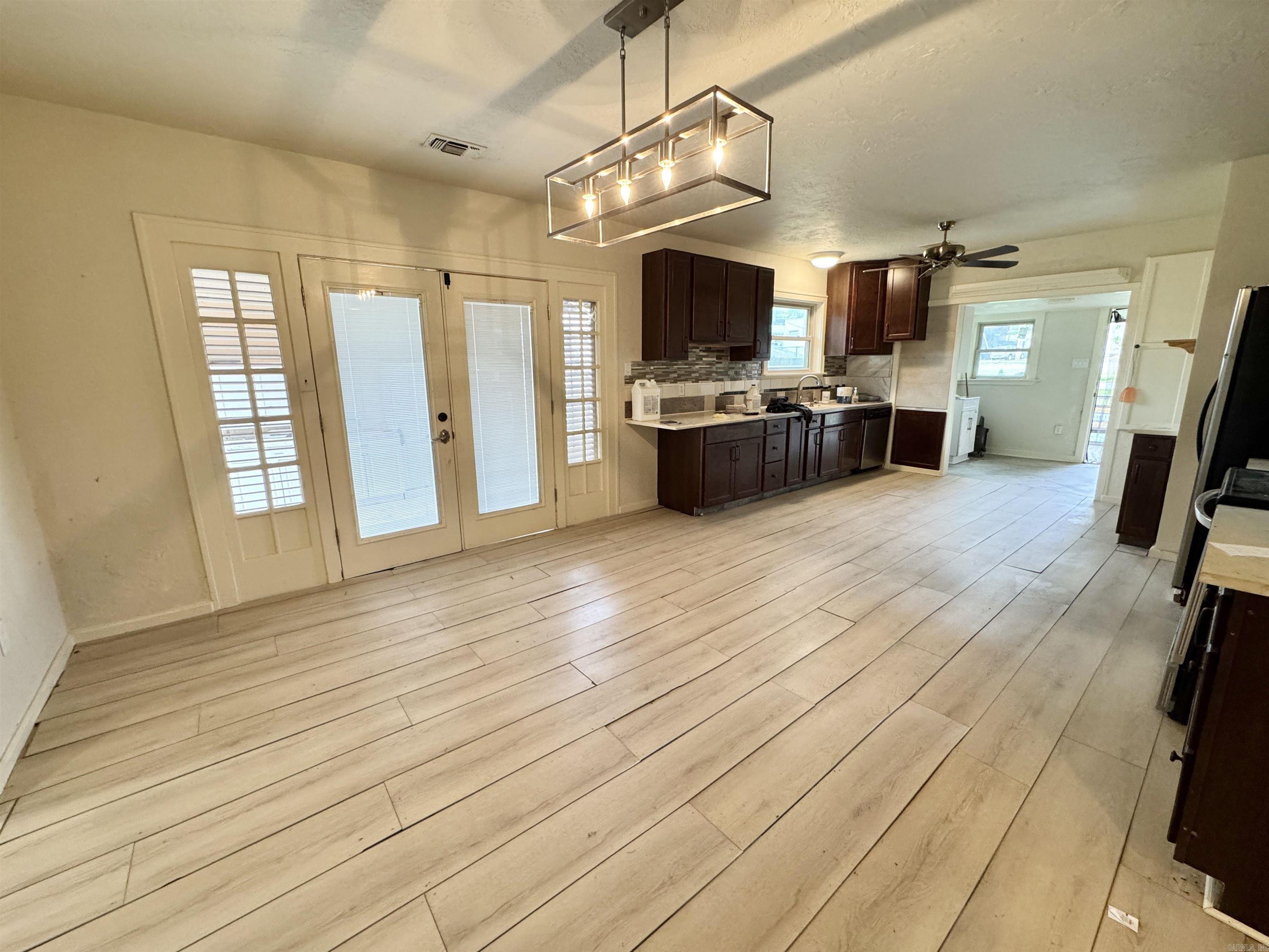 HORNERS - Residential