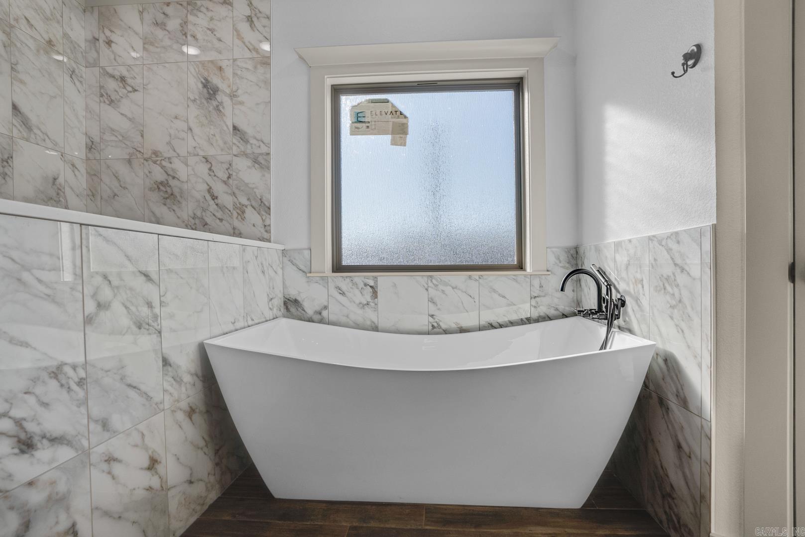 WINDRIDGE ESTATES PHASE 1 - Residential