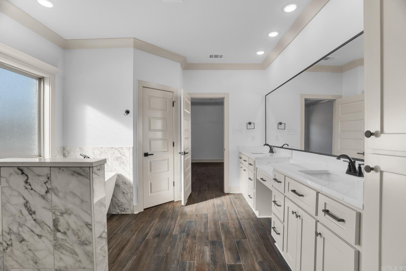 WINDRIDGE ESTATES PHASE 1 - Residential