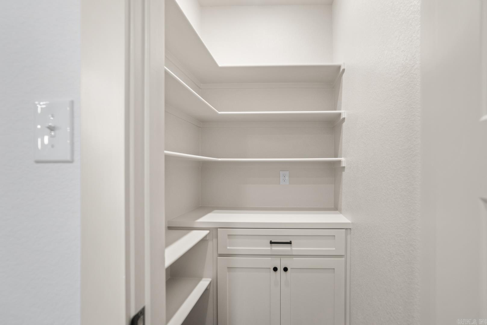 WINDRIDGE ESTATES PHASE 1 - Residential