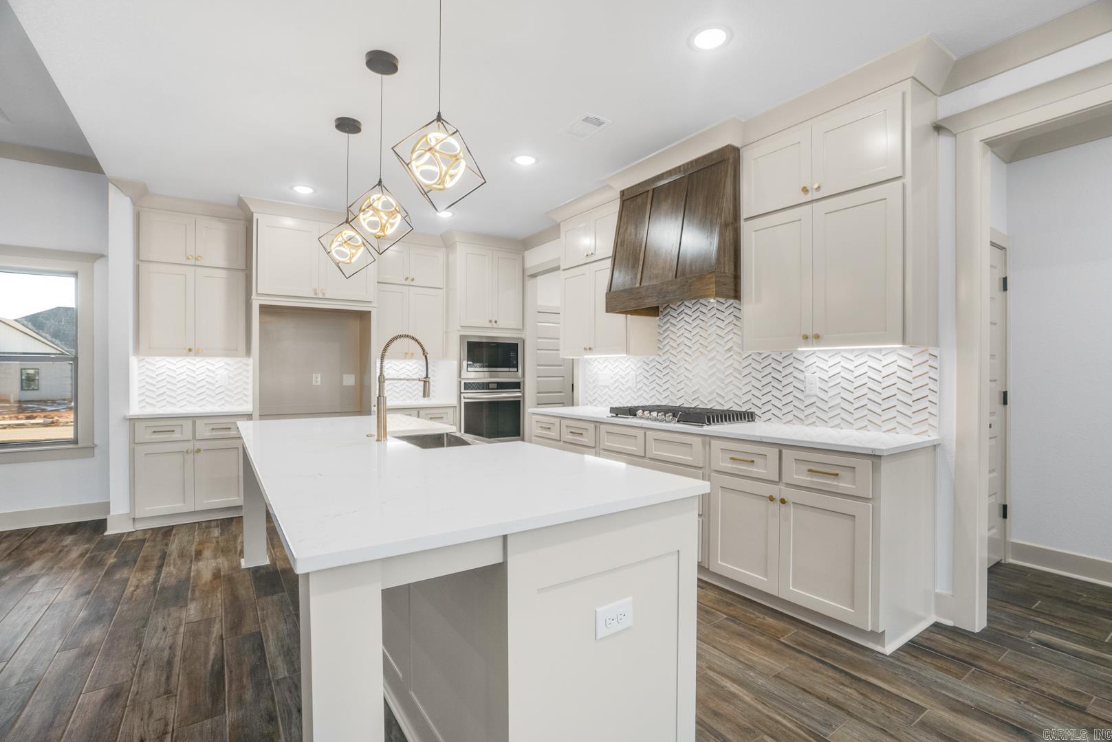 WINDRIDGE ESTATES PHASE 1 - Residential