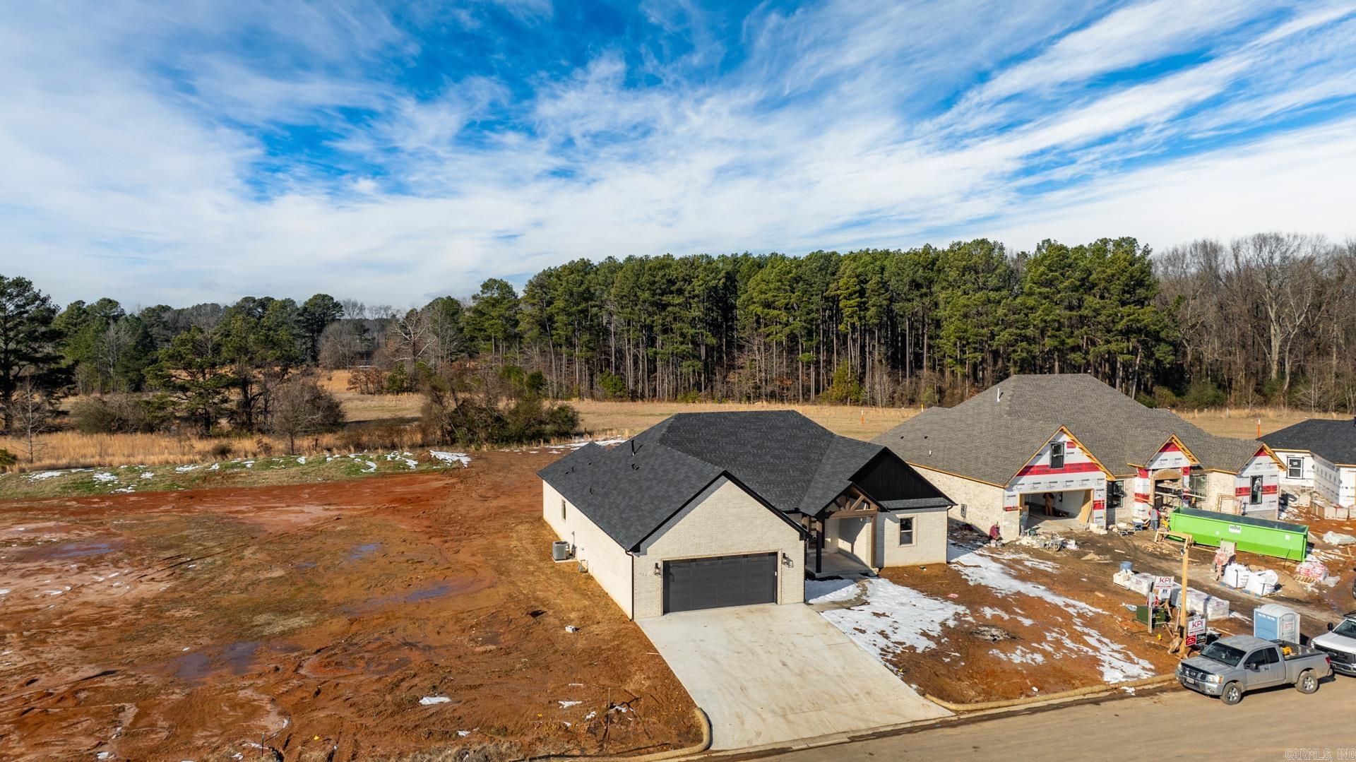 WINDRIDGE ESTATES PHASE 1 - Residential