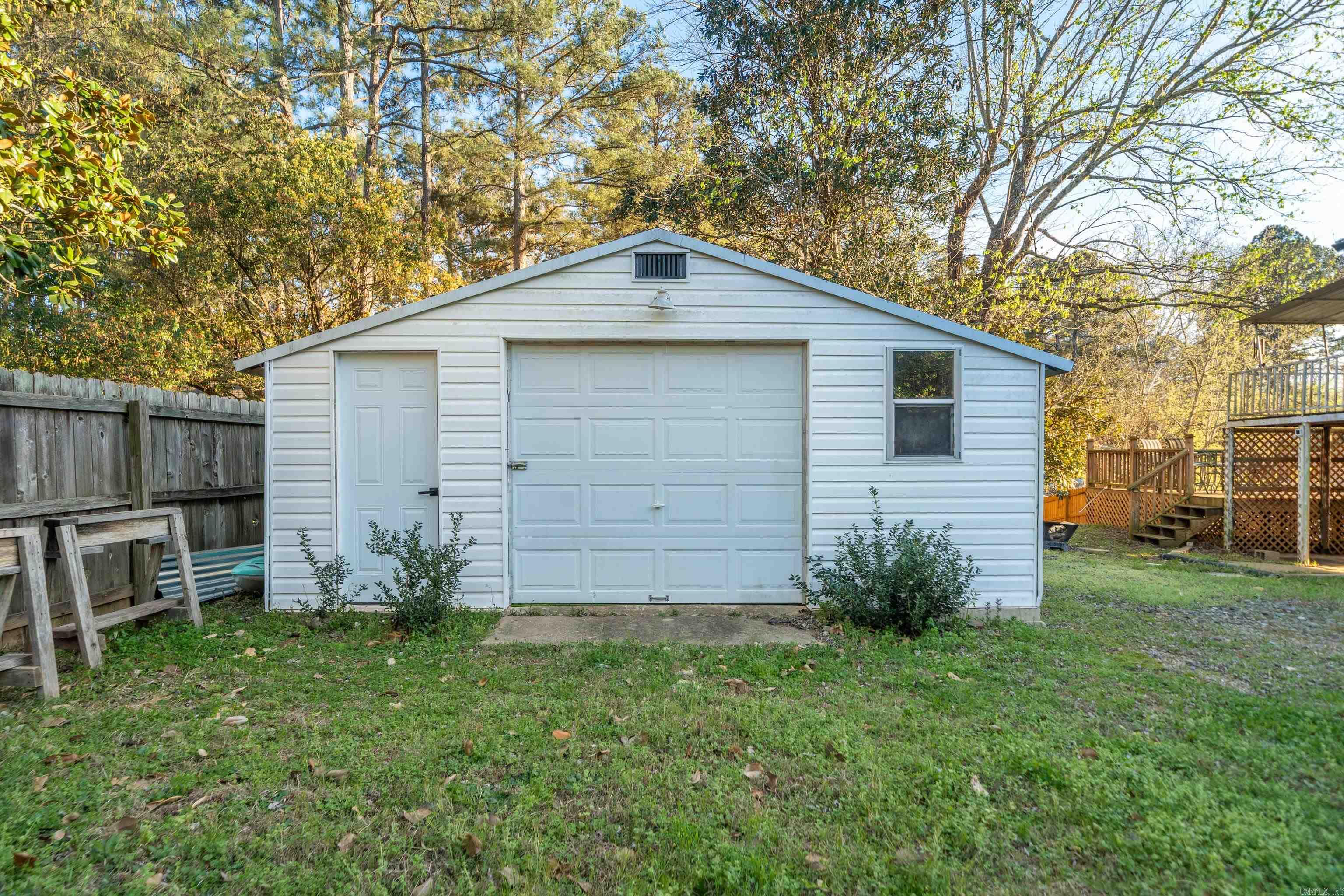Sherwood Forest - Residential