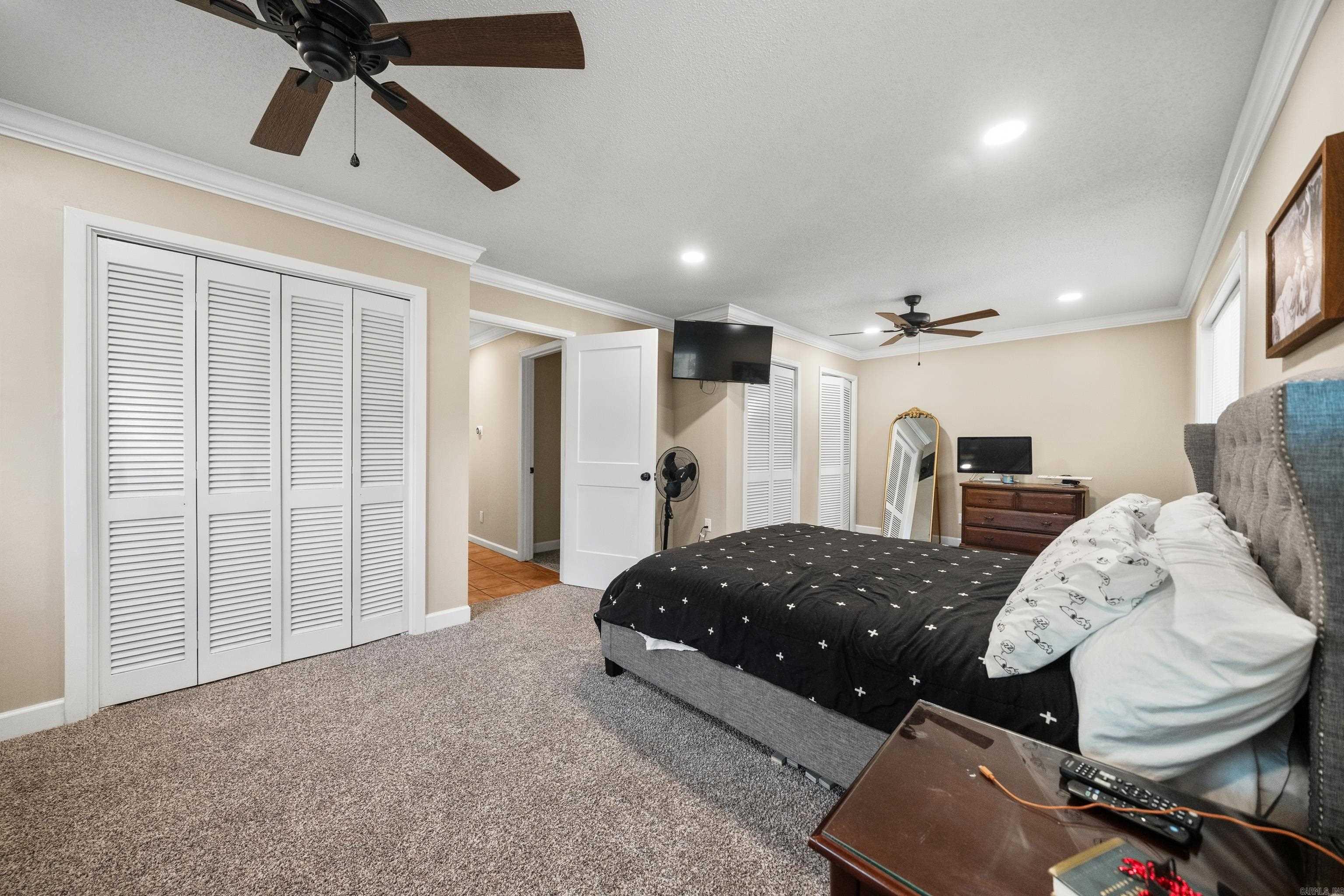 Sherwood Forest - Residential