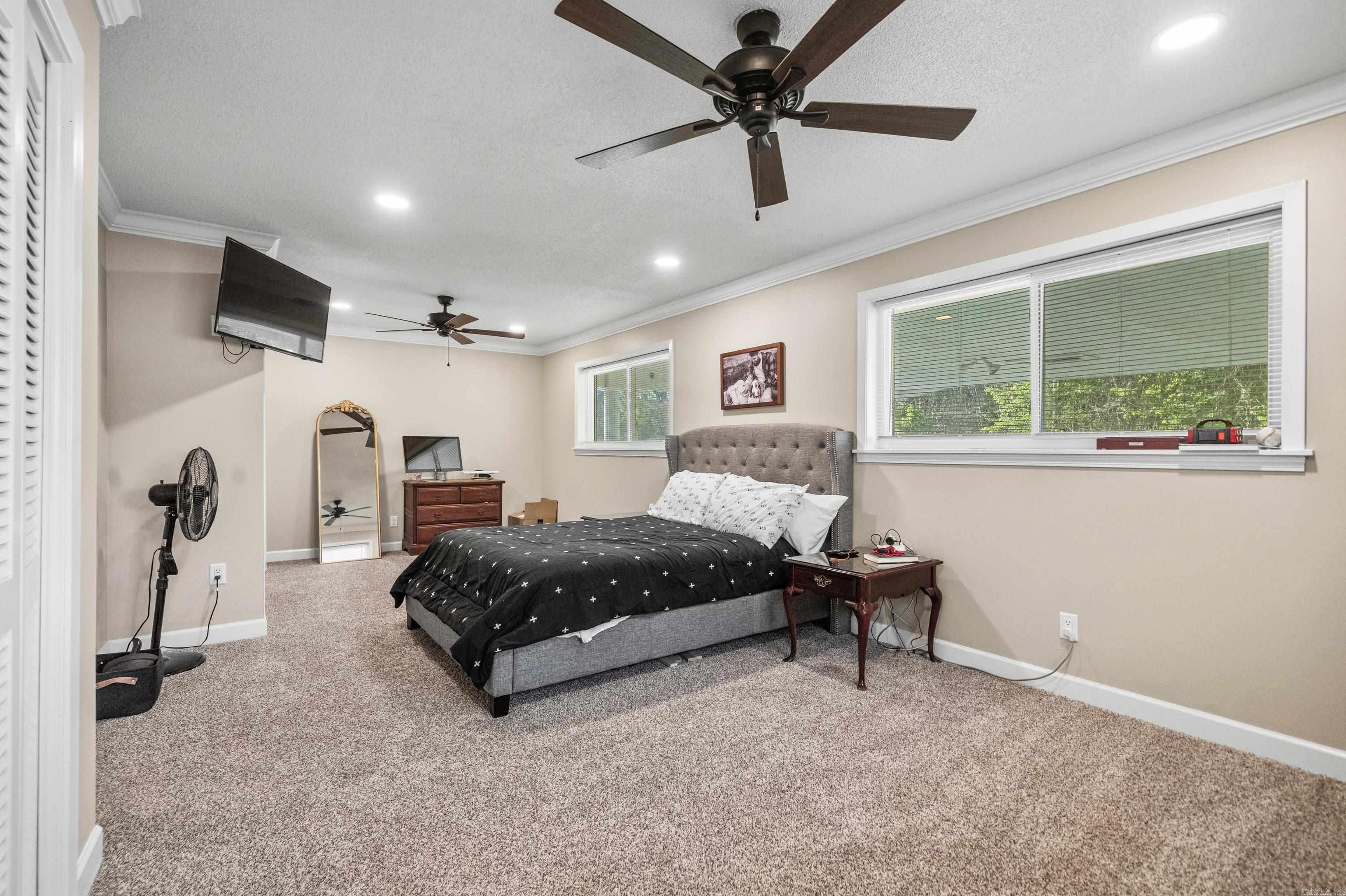 Sherwood Forest - Residential