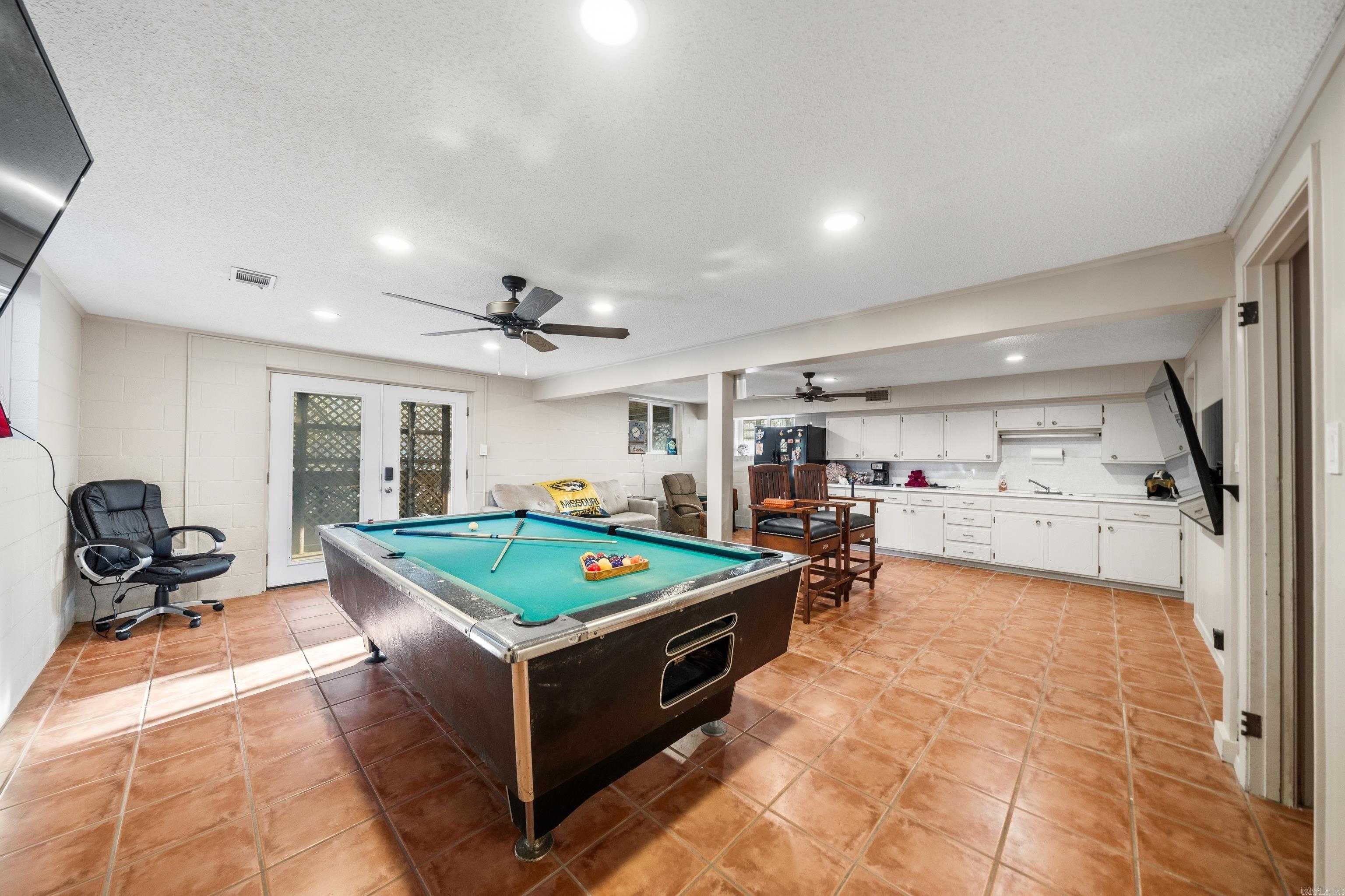 Sherwood Forest - Residential