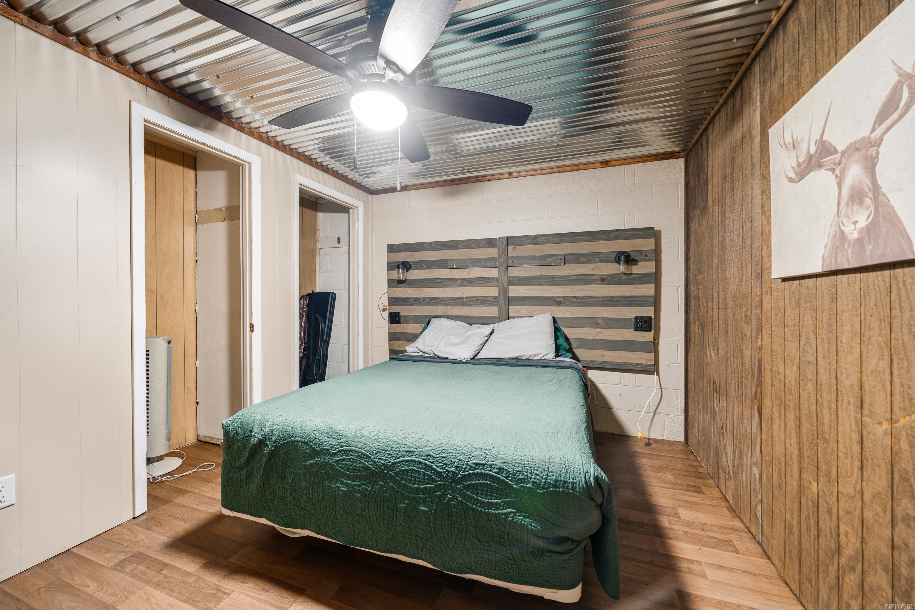 Sherwood Forest - Residential