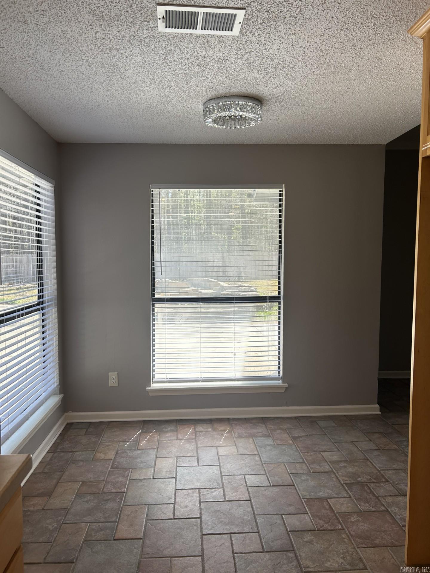 TANTARA - Residential