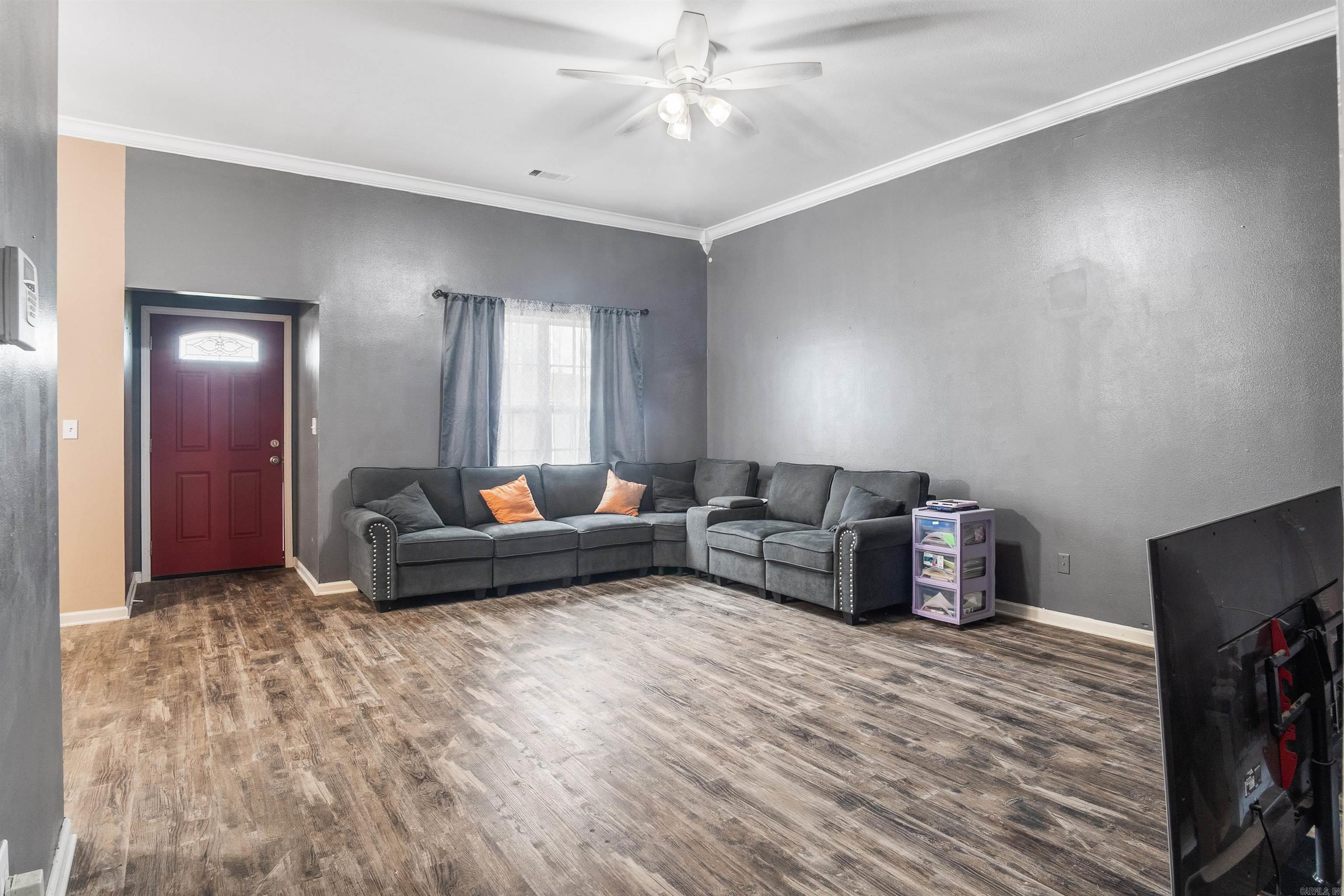 DEERFIELD ESTATES - Residential