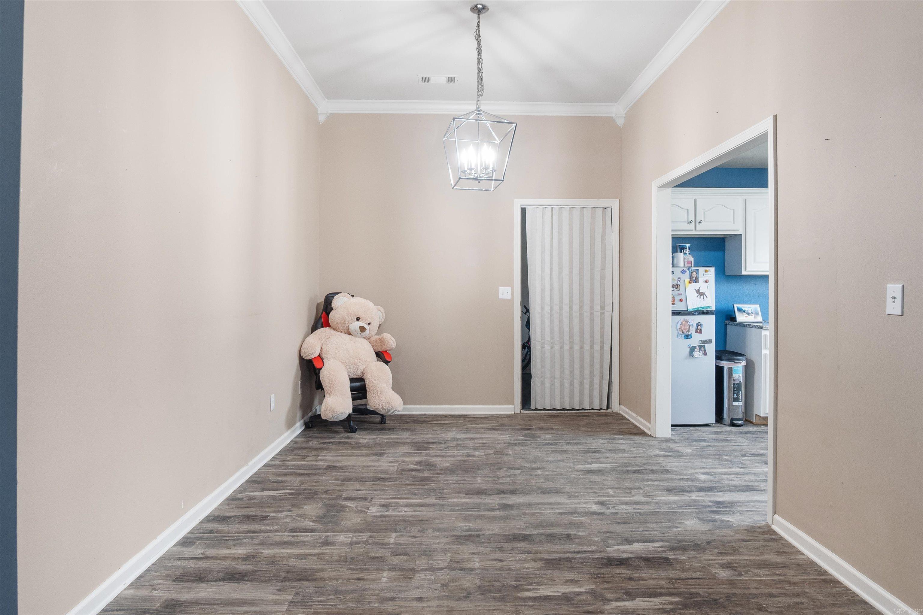 DEERFIELD ESTATES - Residential