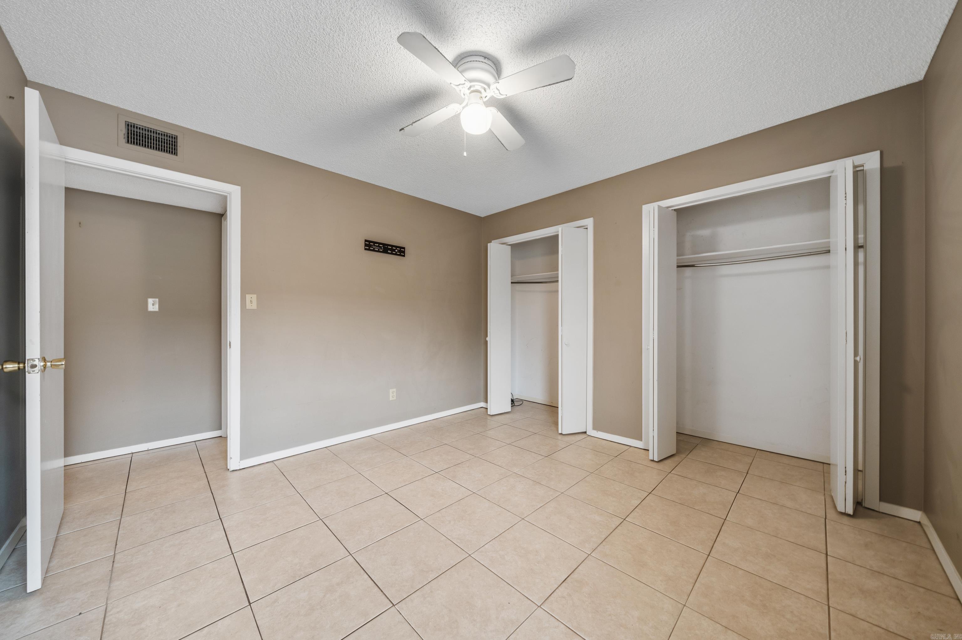 WINANS HILLS PATIO HOMES - Residential