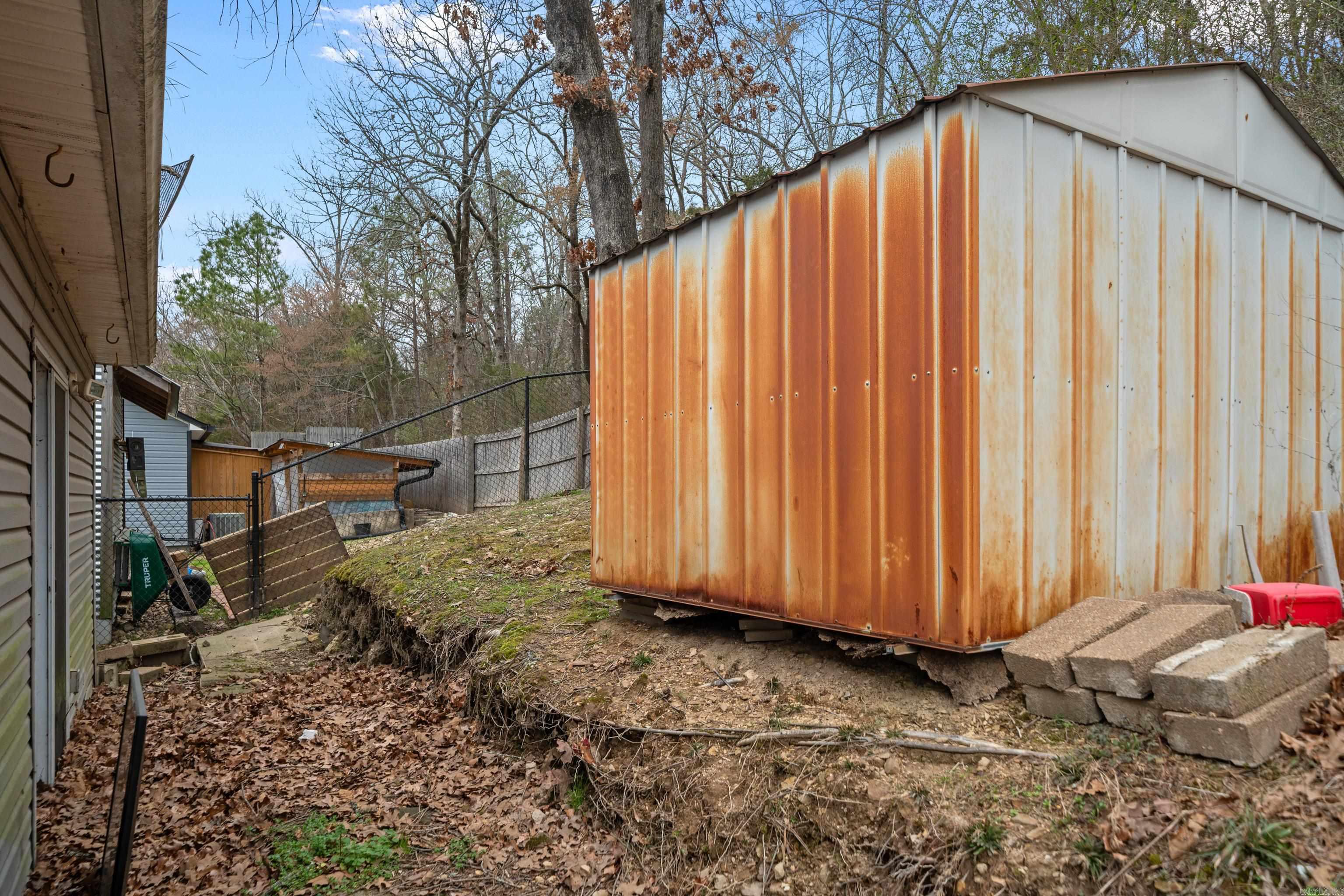 WINANS HILLS PATIO HOMES - Residential