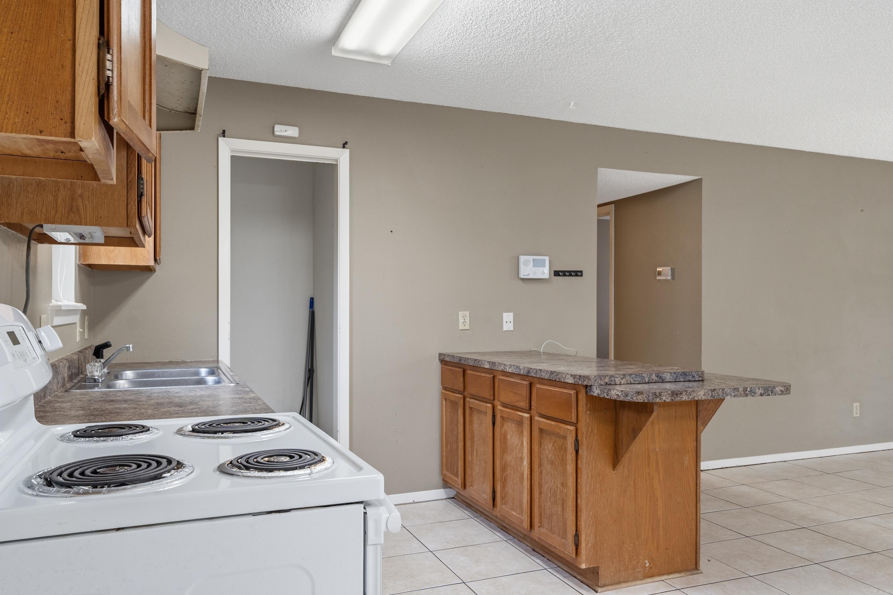 WINANS HILLS PATIO HOMES - Residential