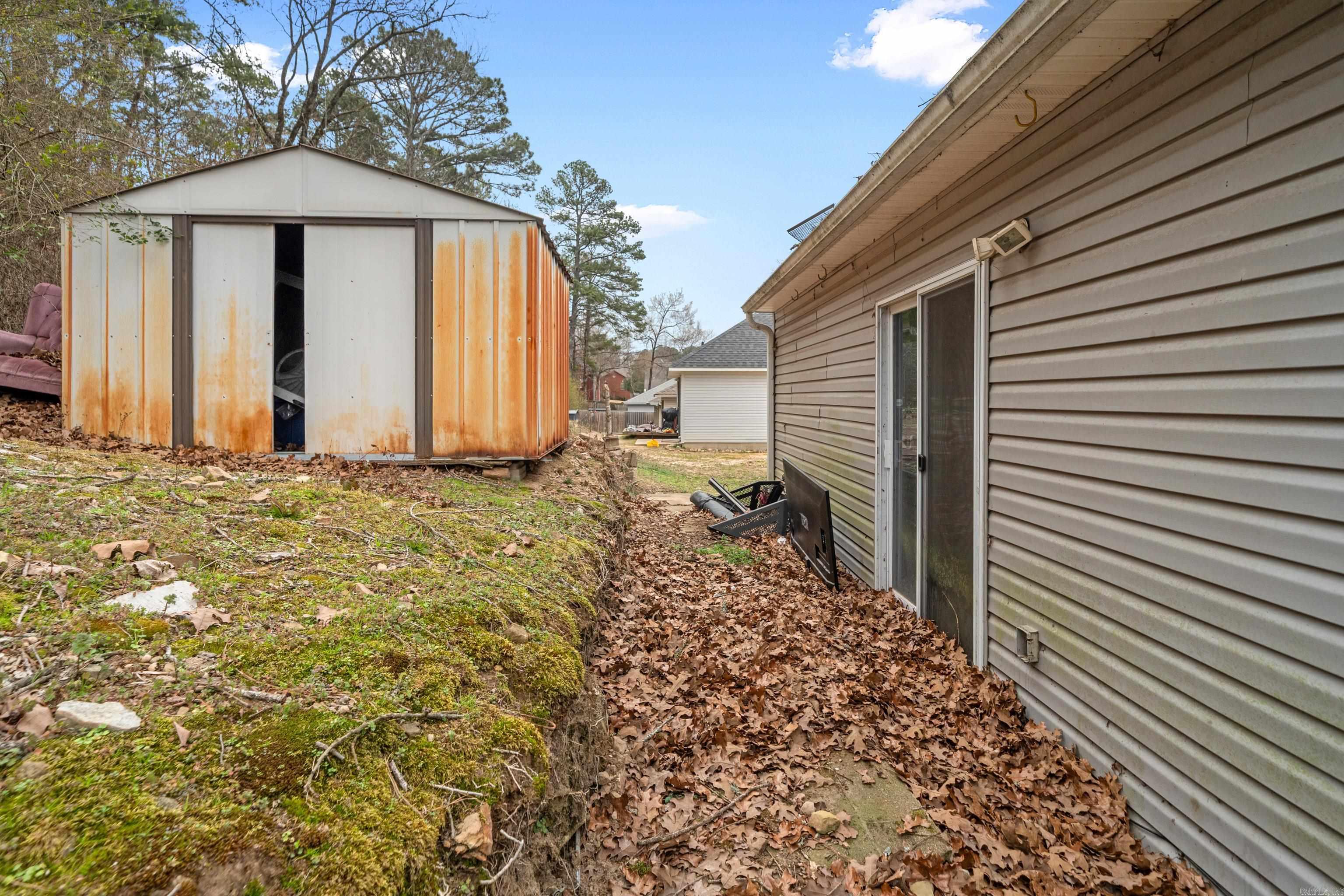 WINANS HILLS PATIO HOMES - Residential