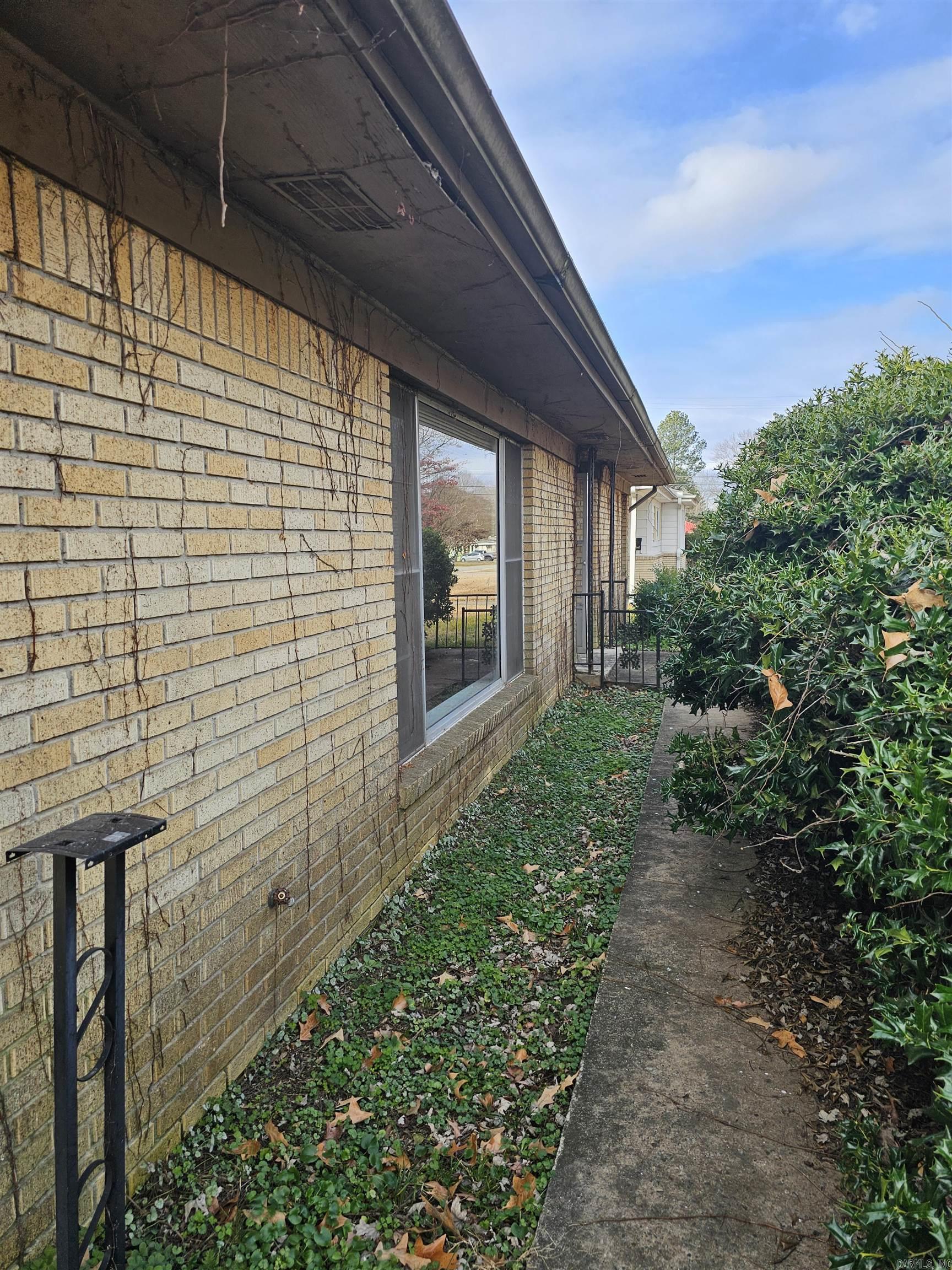 BRADENS ADDN TO JACK - Residential