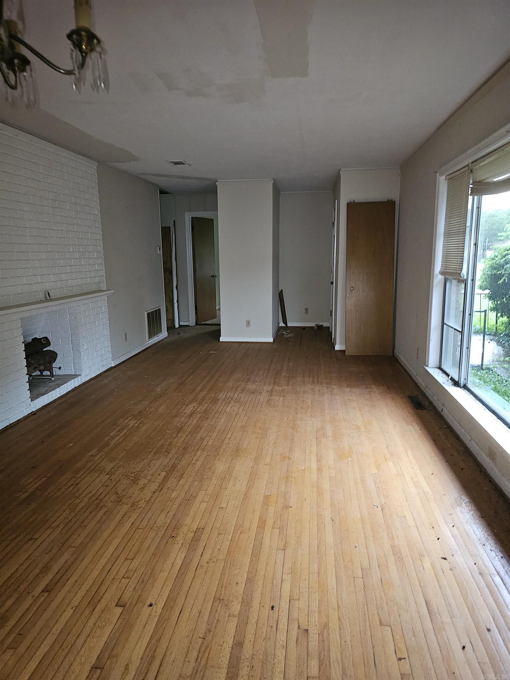 BRADENS ADDN TO JACK - Residential