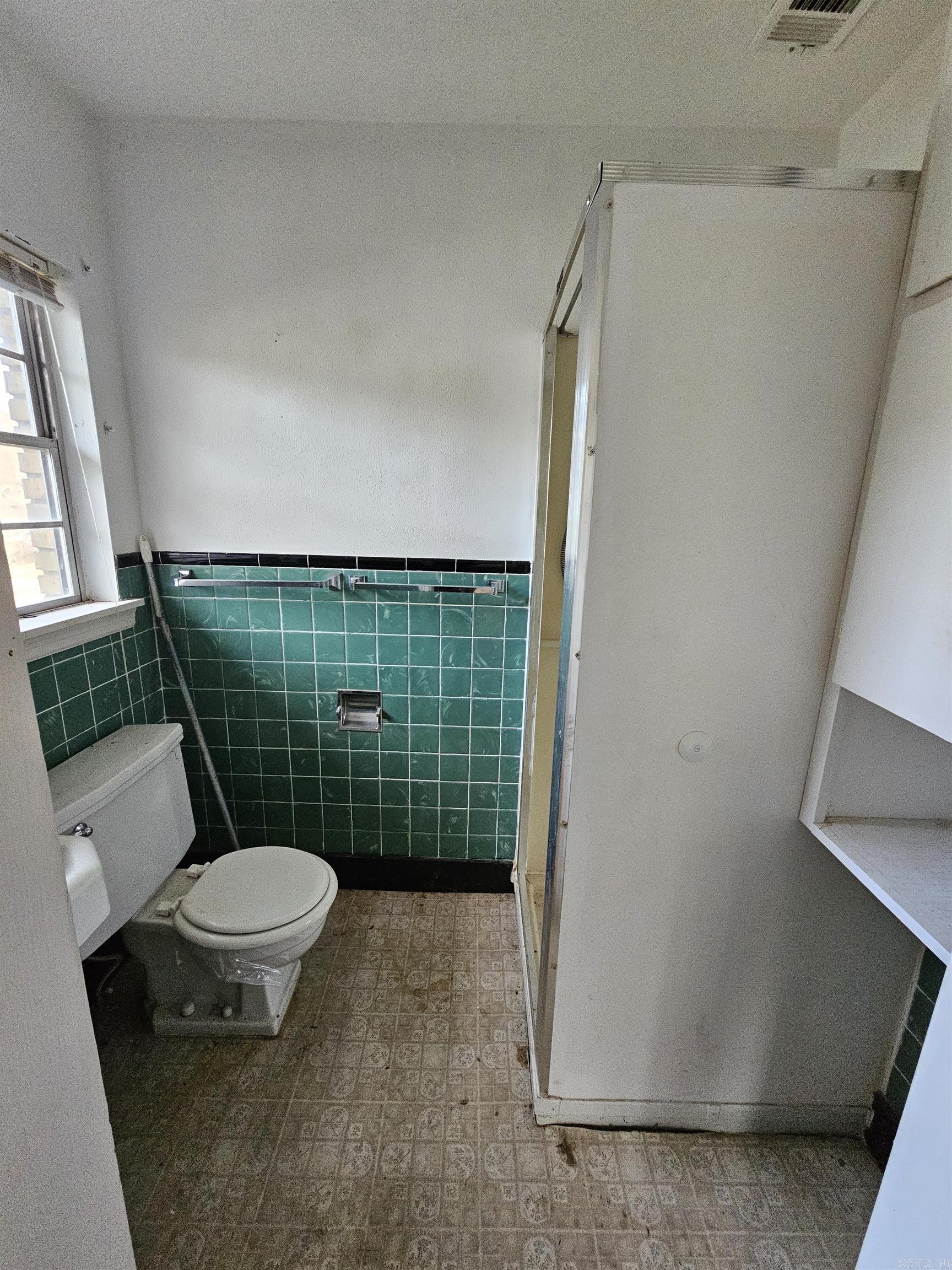 BRADENS ADDN TO JACK - Residential