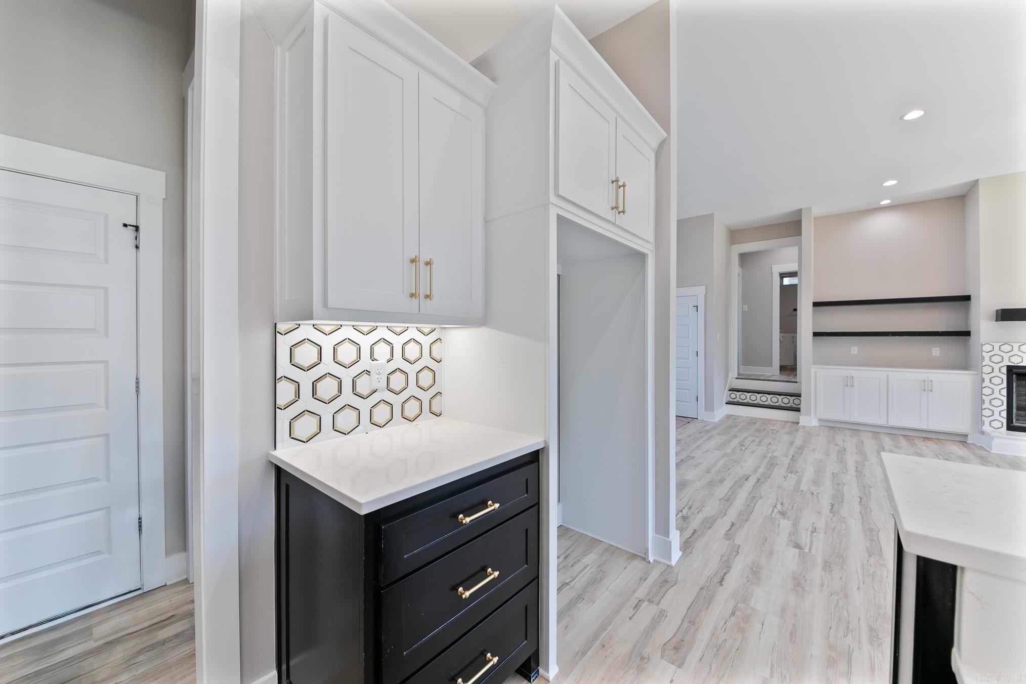 GREYSTONE - Residential
