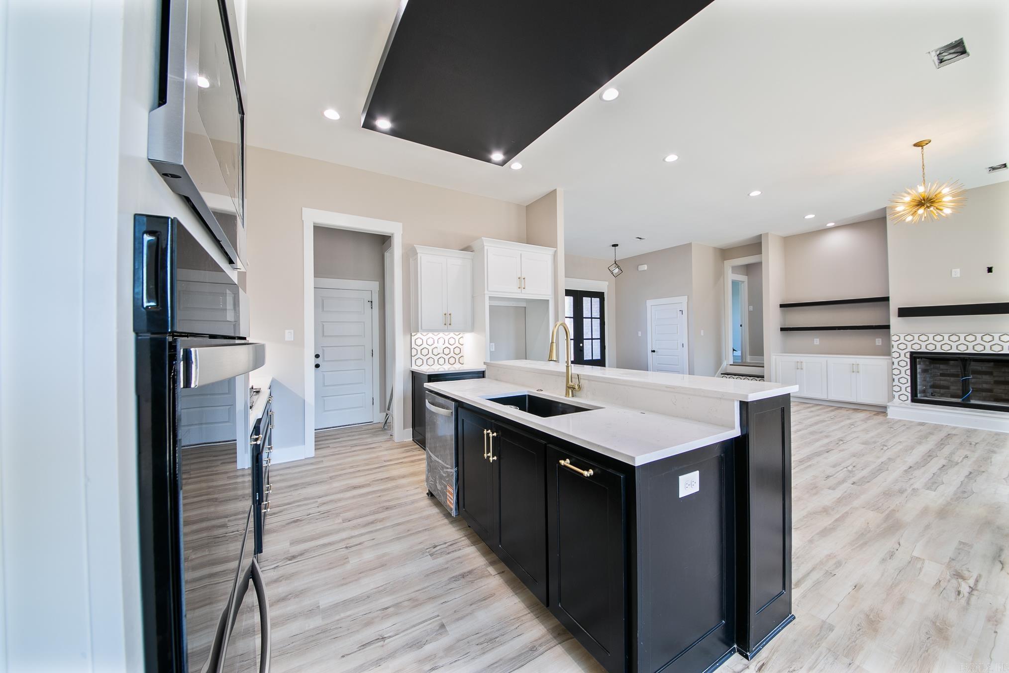 GREYSTONE - Residential
