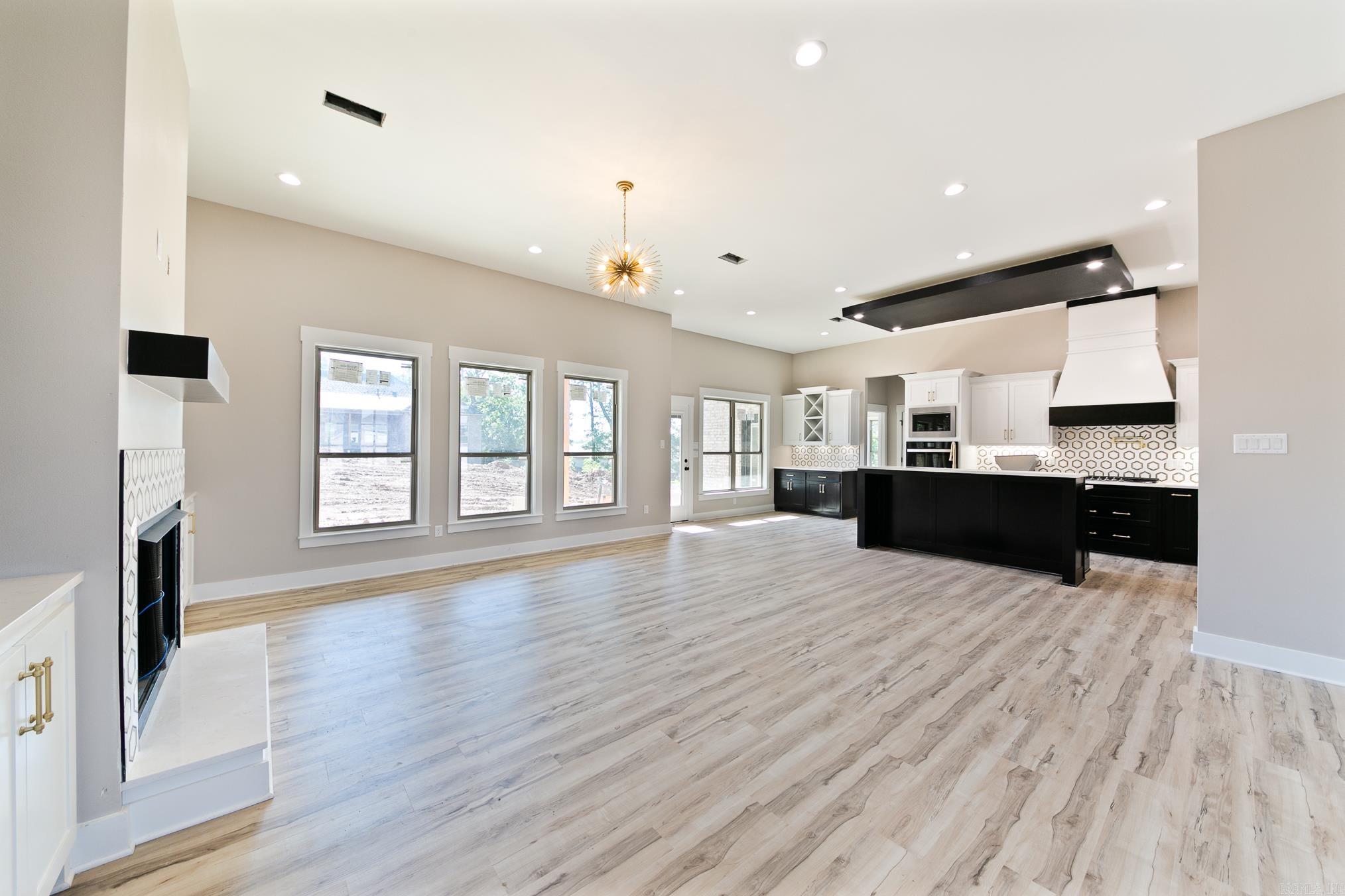 GREYSTONE - Residential