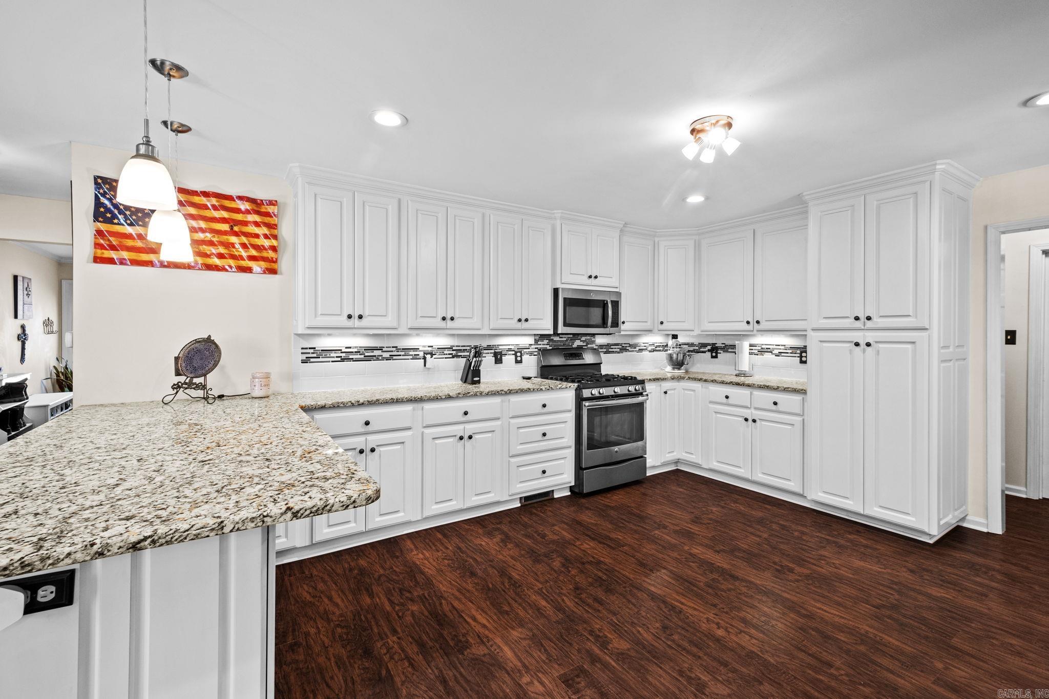 WINDSOR VALLEY ADDN - Residential