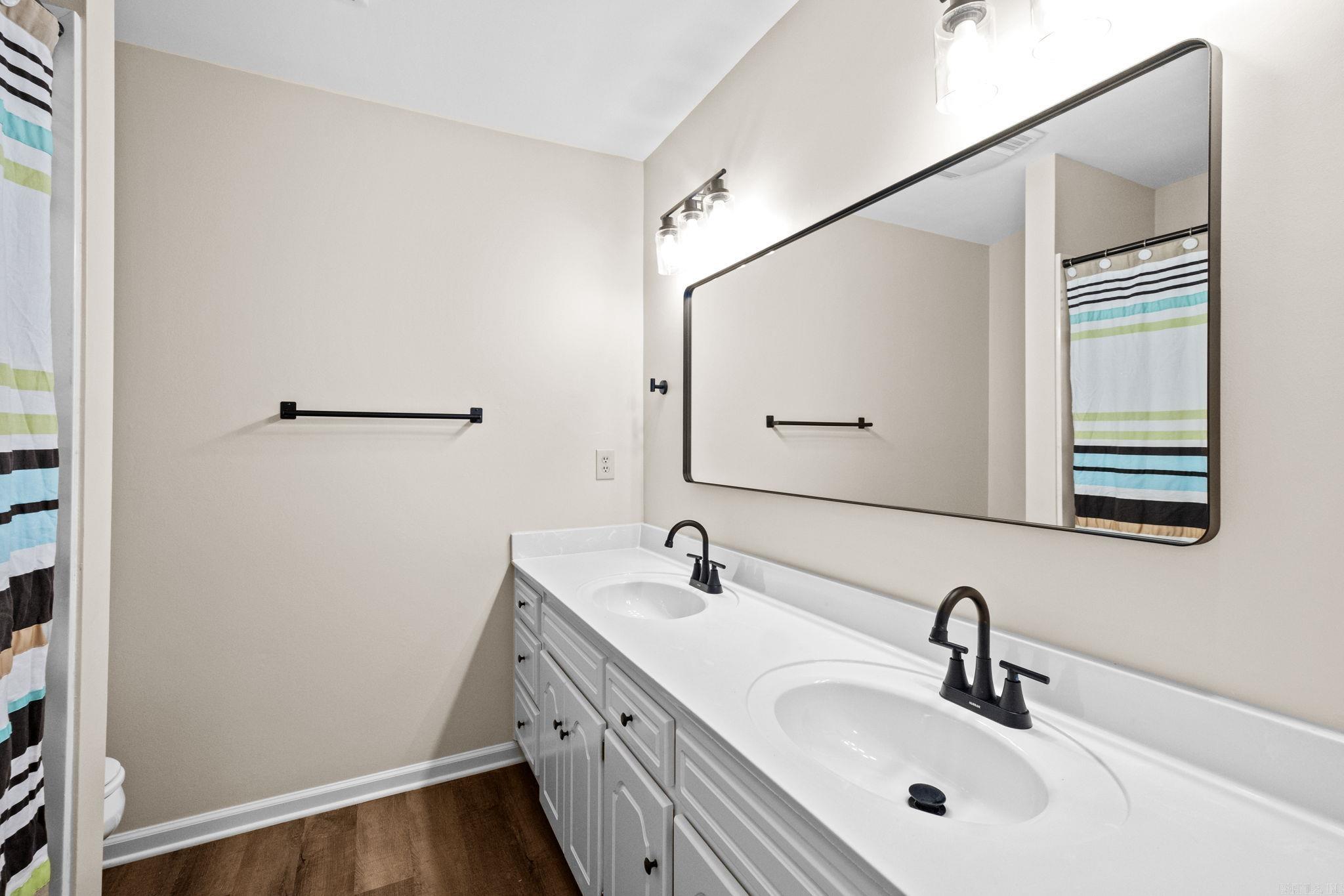 WINDSOR VALLEY ADDN - Residential