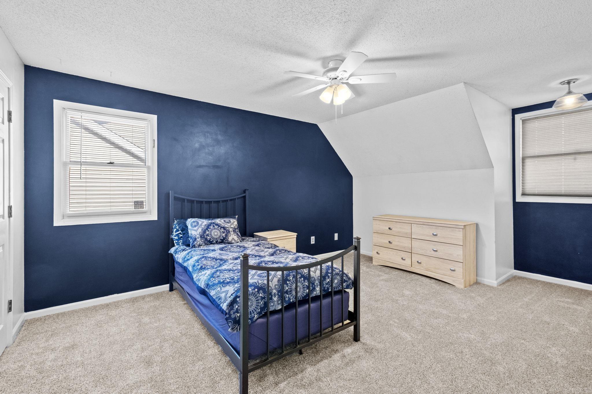 WINDSOR VALLEY ADDN - Residential