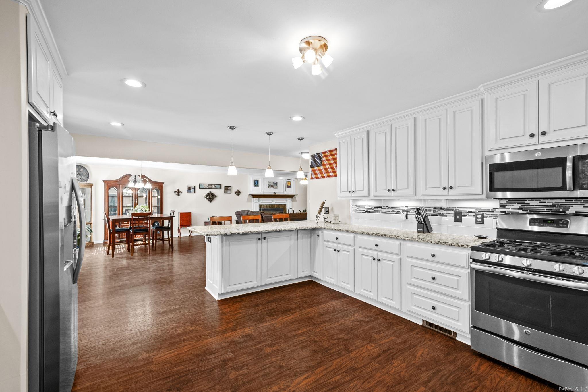 WINDSOR VALLEY ADDN - Residential