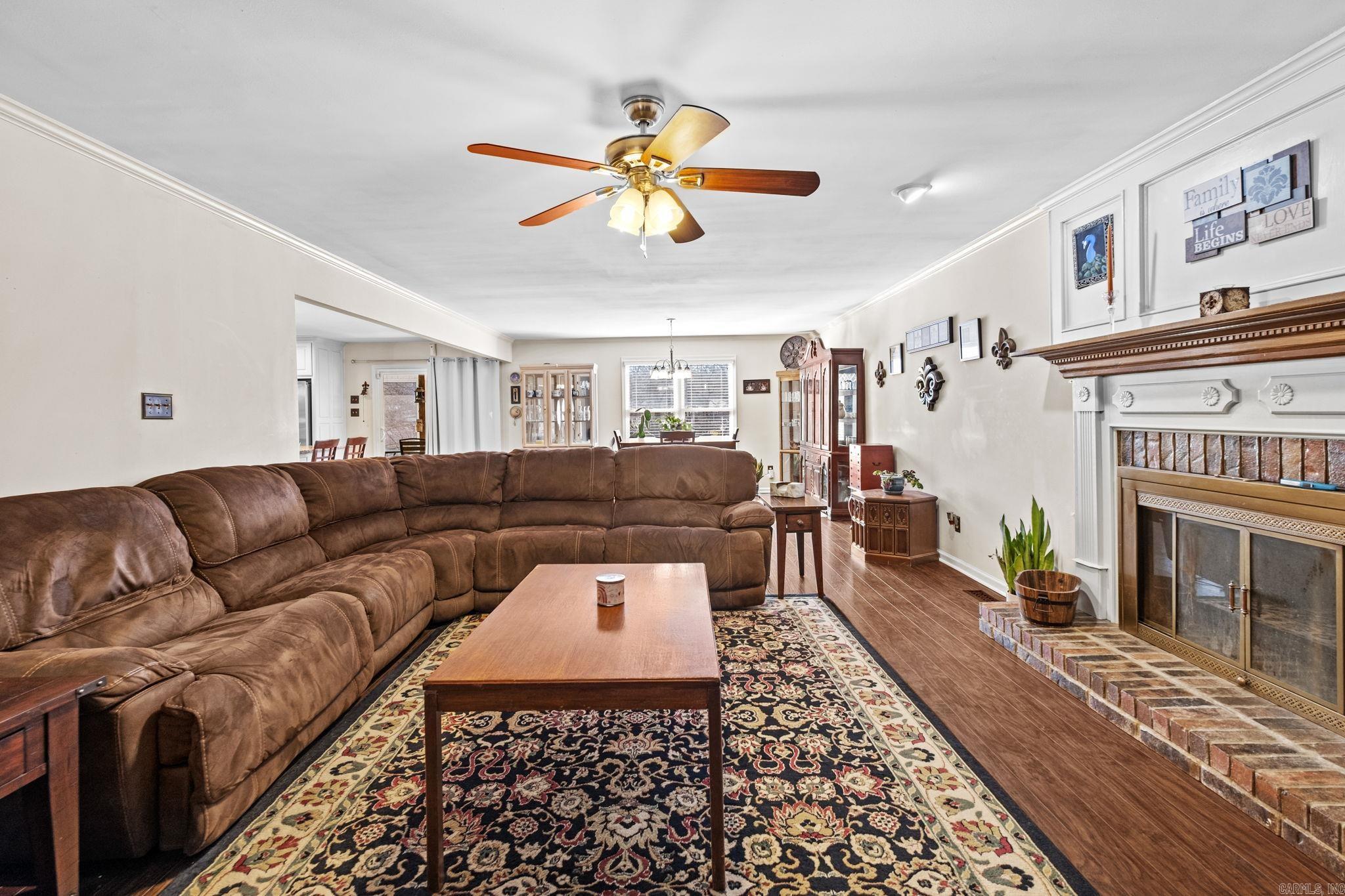 WINDSOR VALLEY ADDN - Residential