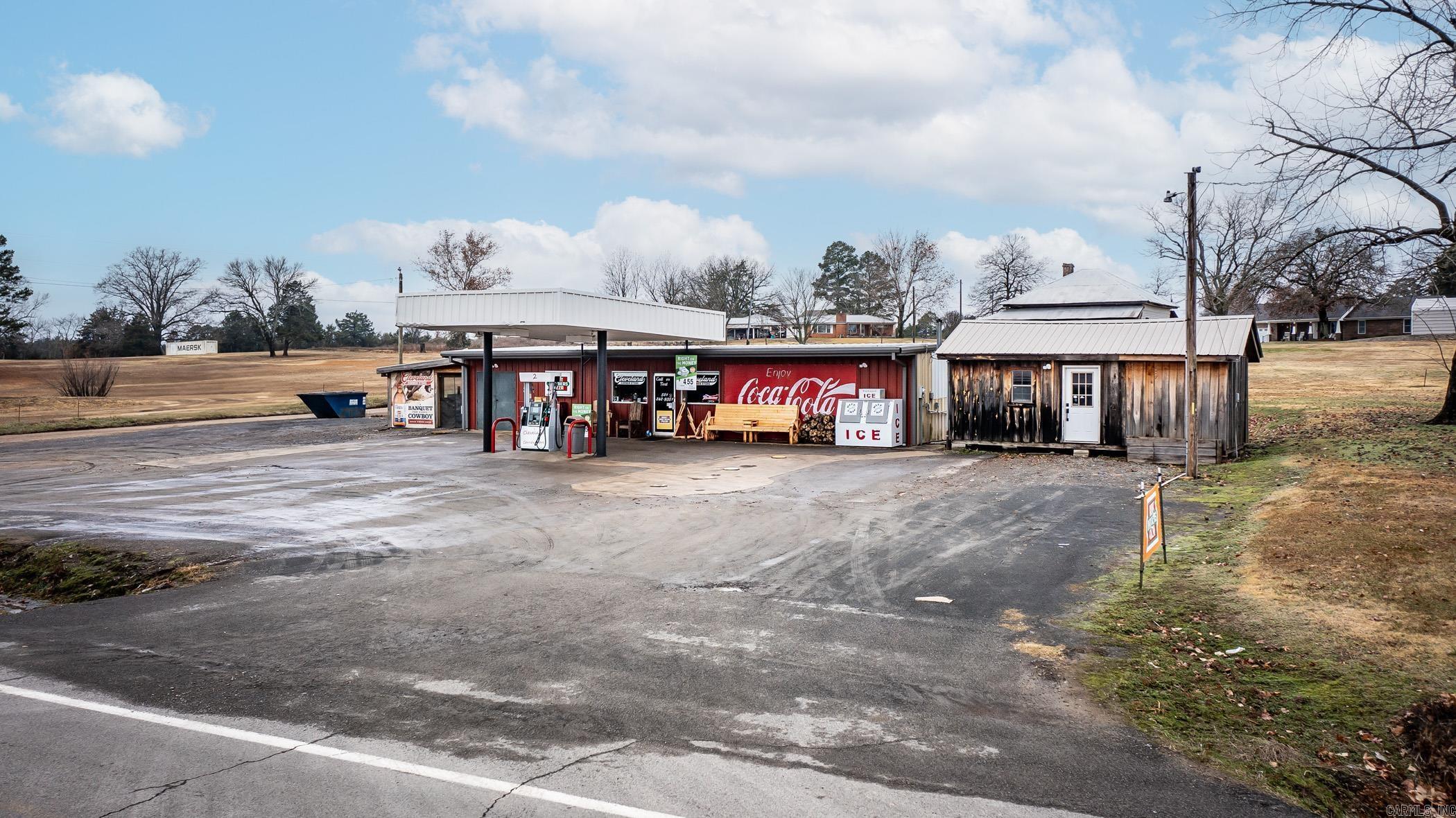 Metes & Bounds - Commercial Sale