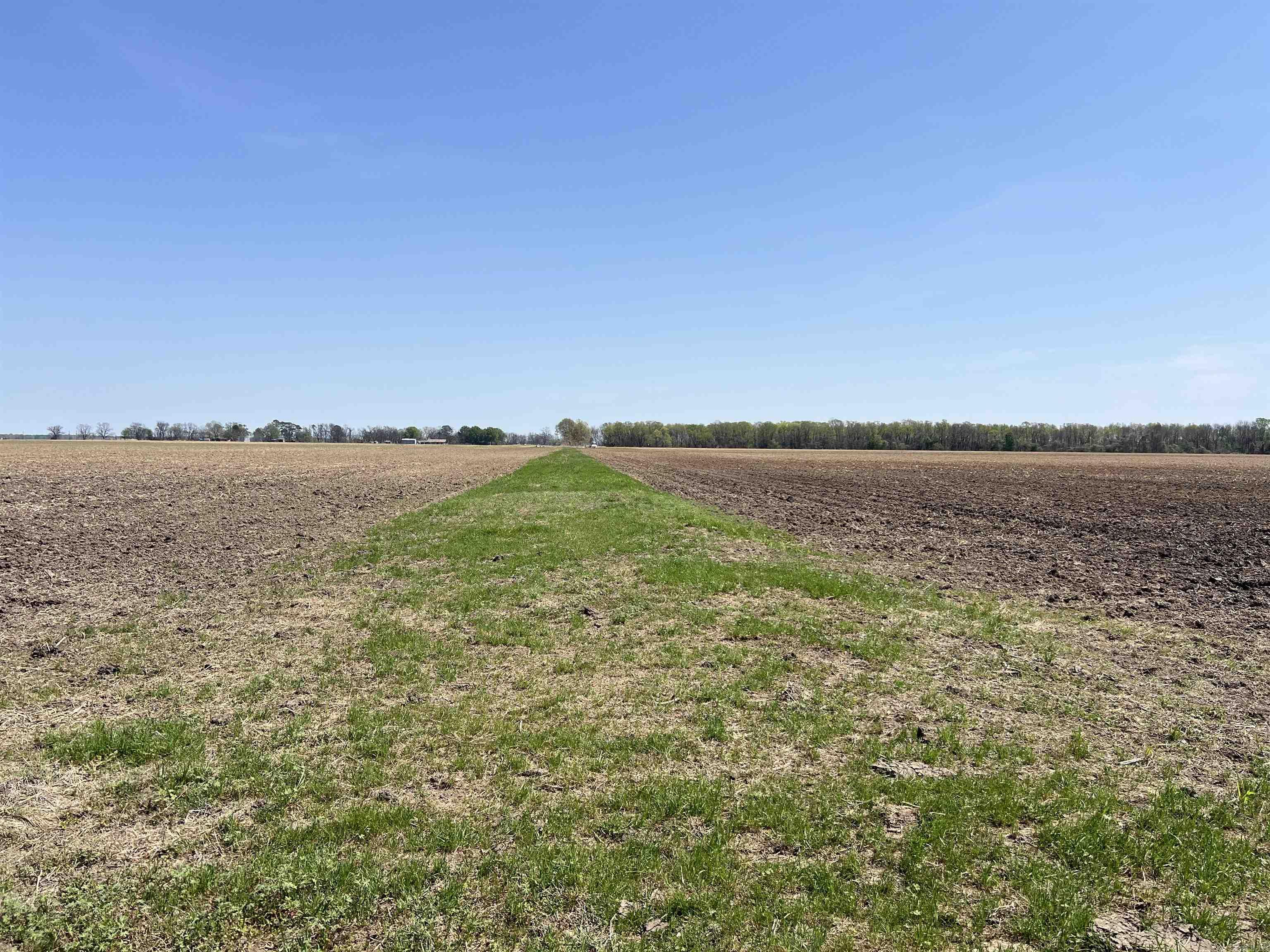 Metes & Bounds - Farm