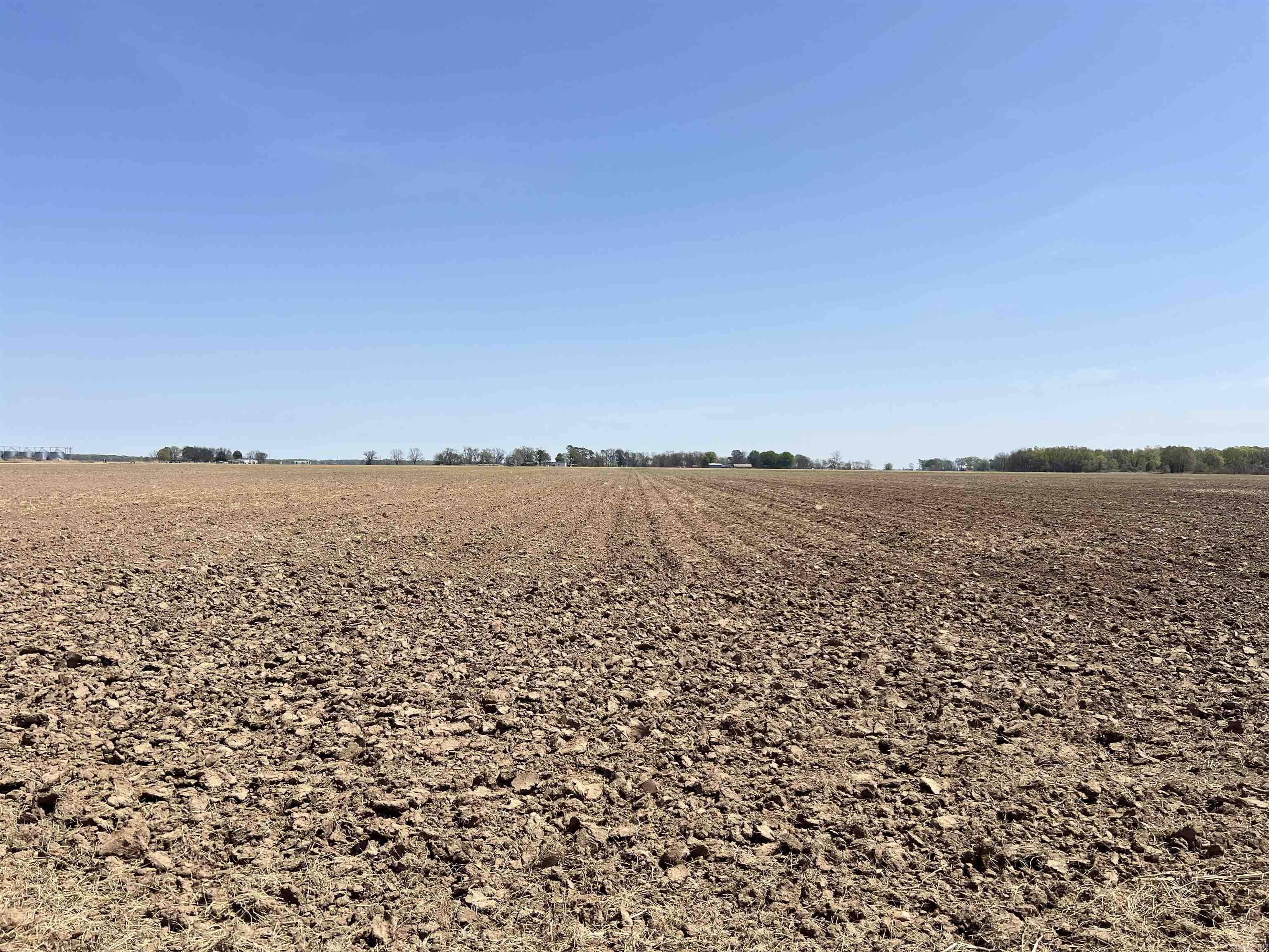 Metes & Bounds - Farm