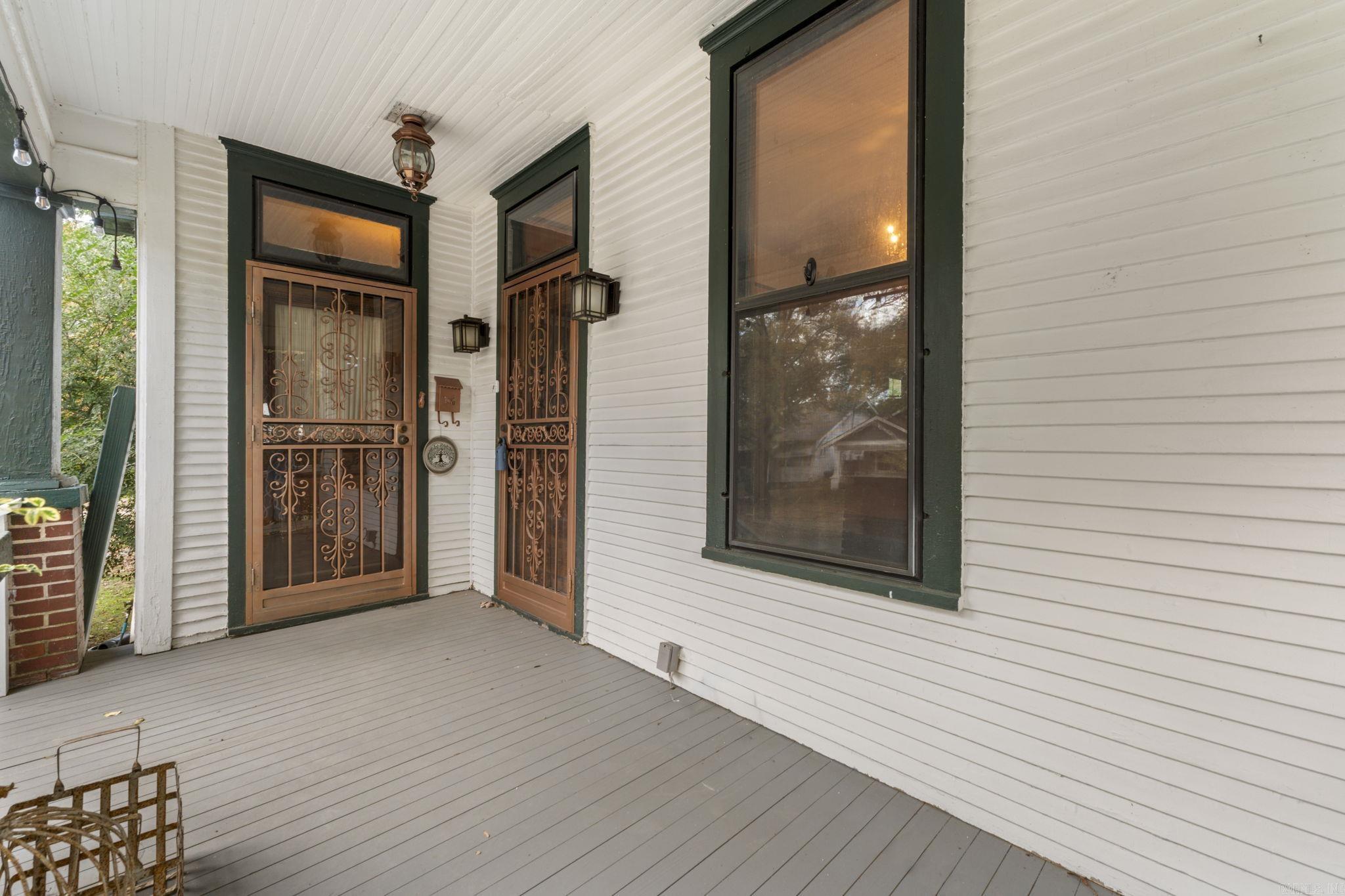 STIFFTS C S - Residential